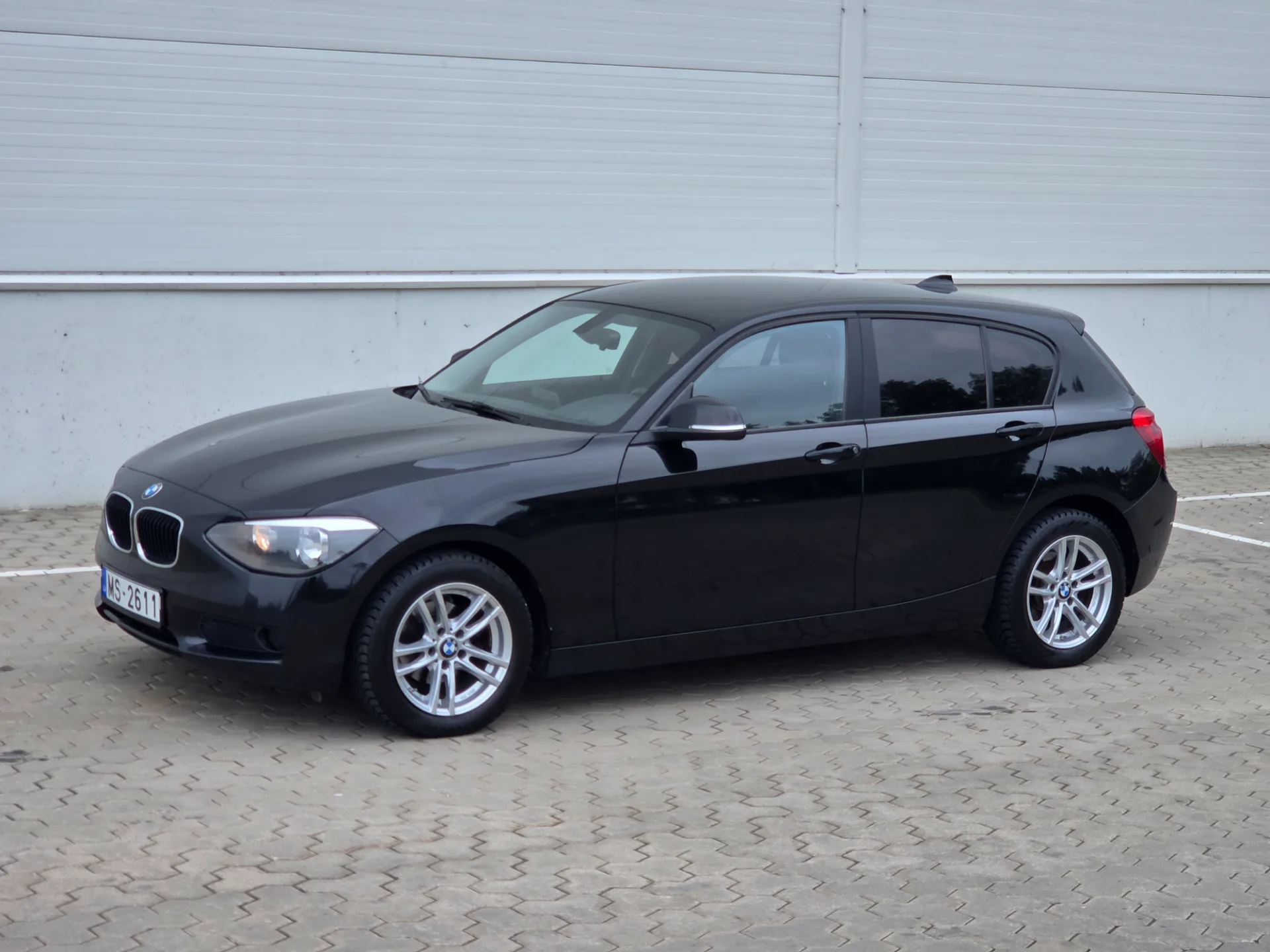BMW 118, 2012 — 13