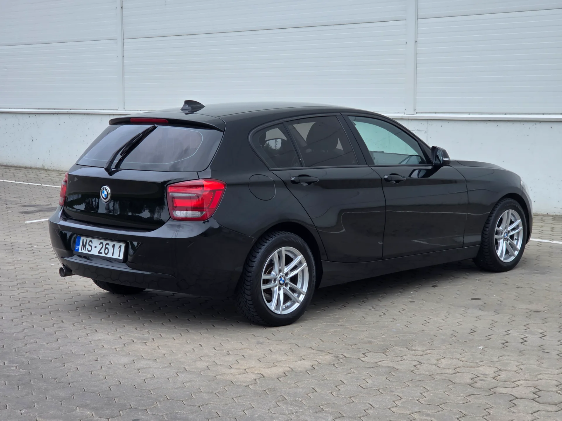 BMW 118, 2012 — 15