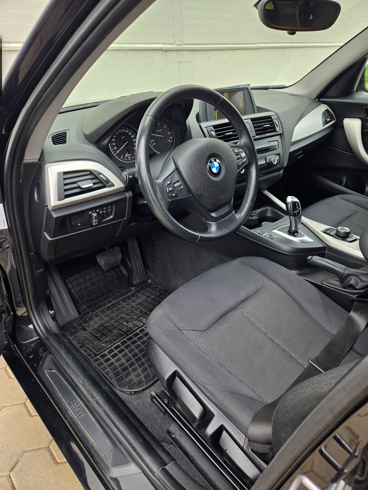 BMW 118, 2012 — 30
