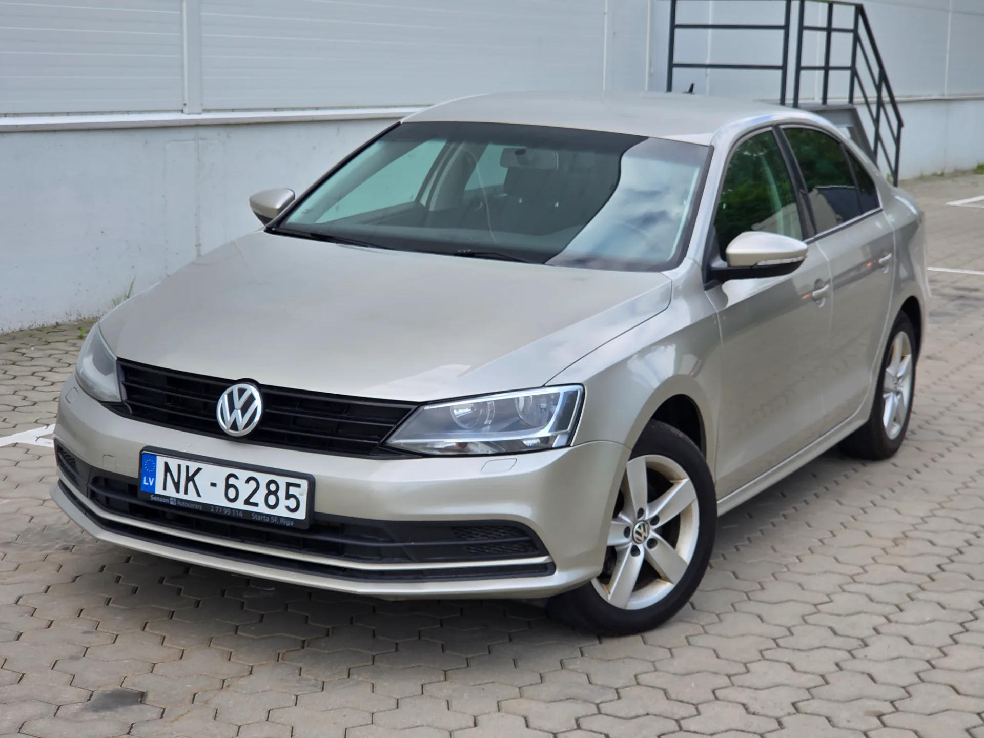 Volkswagen Jetta, 2015 — 16