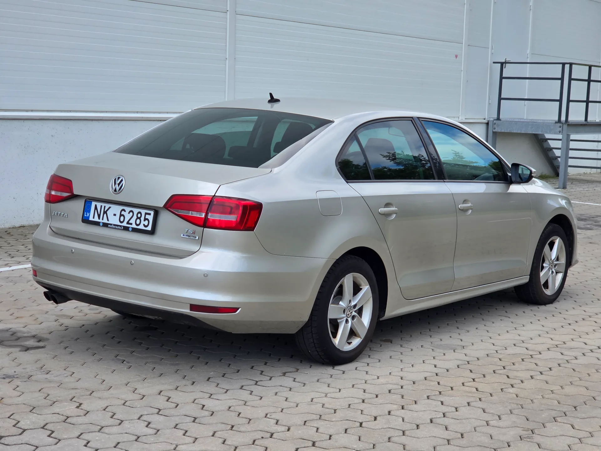 Volkswagen Jetta, 2015 — 19