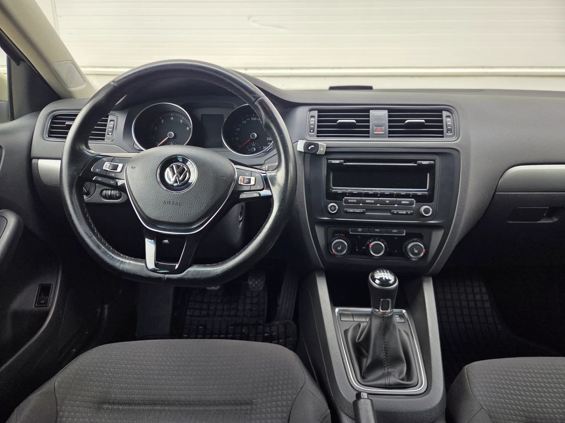 Volkswagen Jetta, 2015 — 25