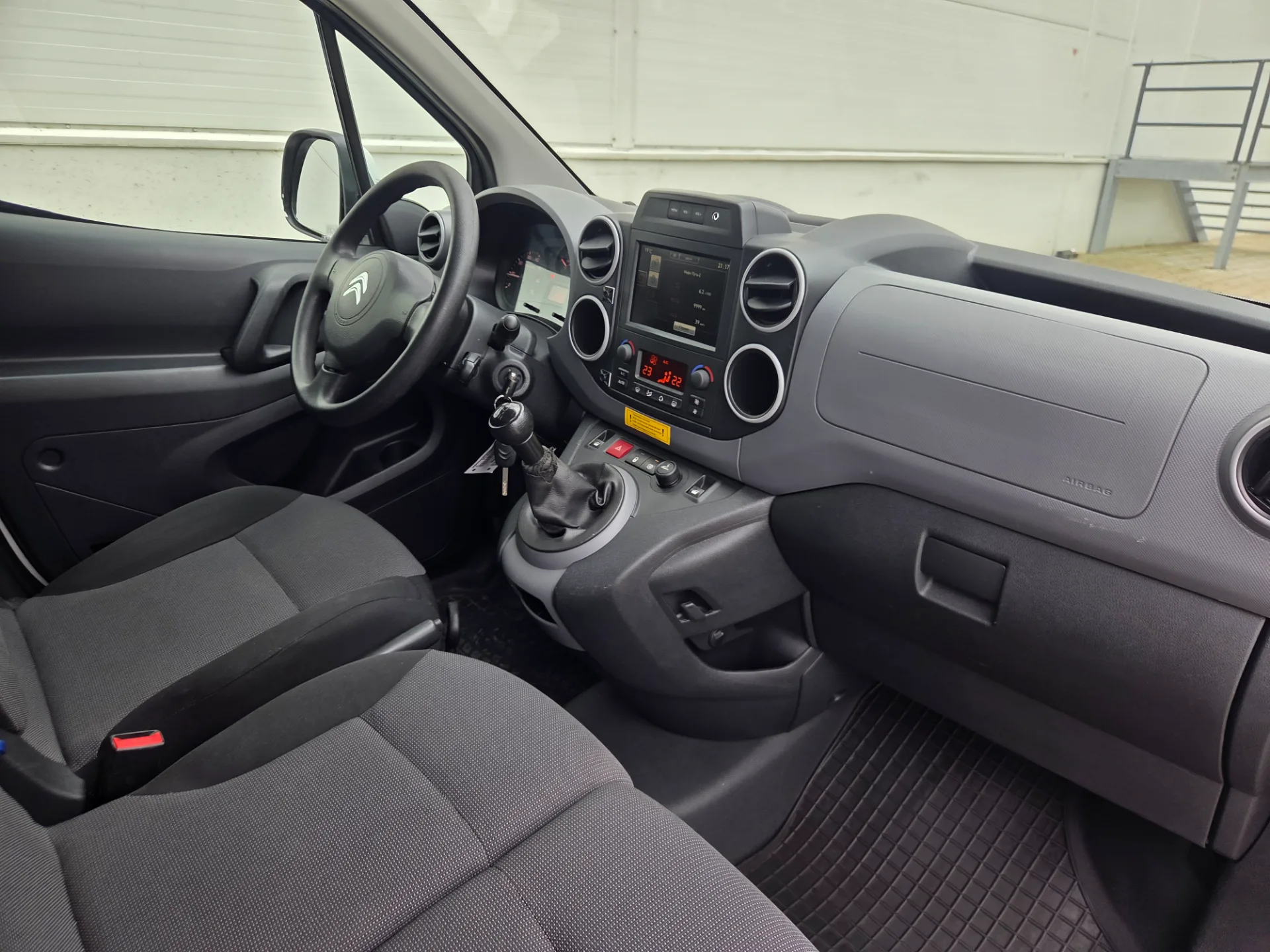 Citroen Berlingo, 2018 — 36