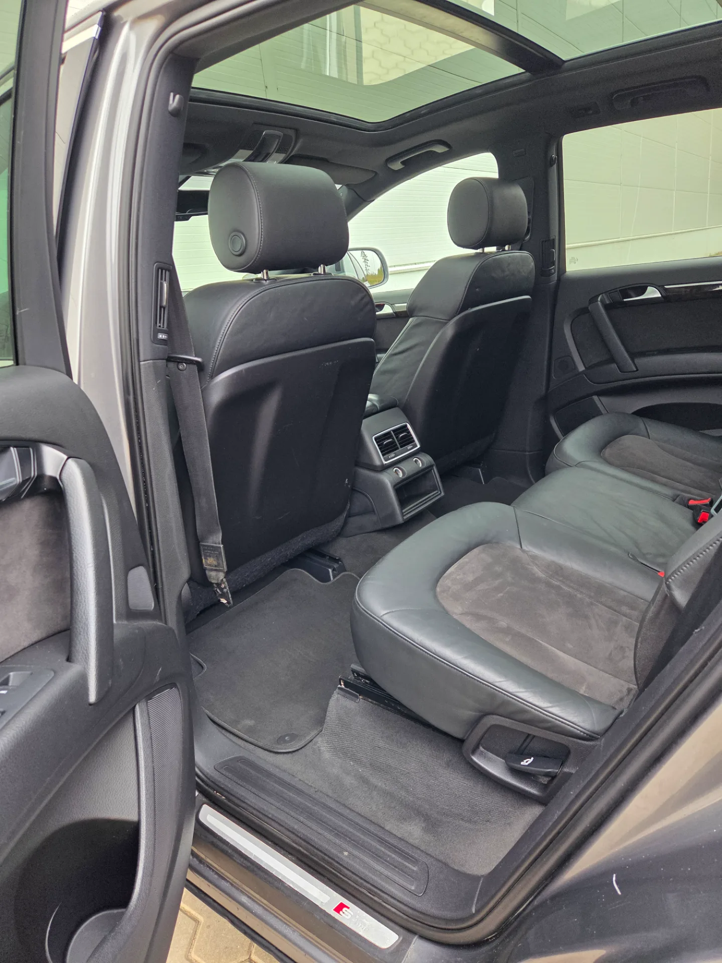 AUDI Q7, 2010 — 27