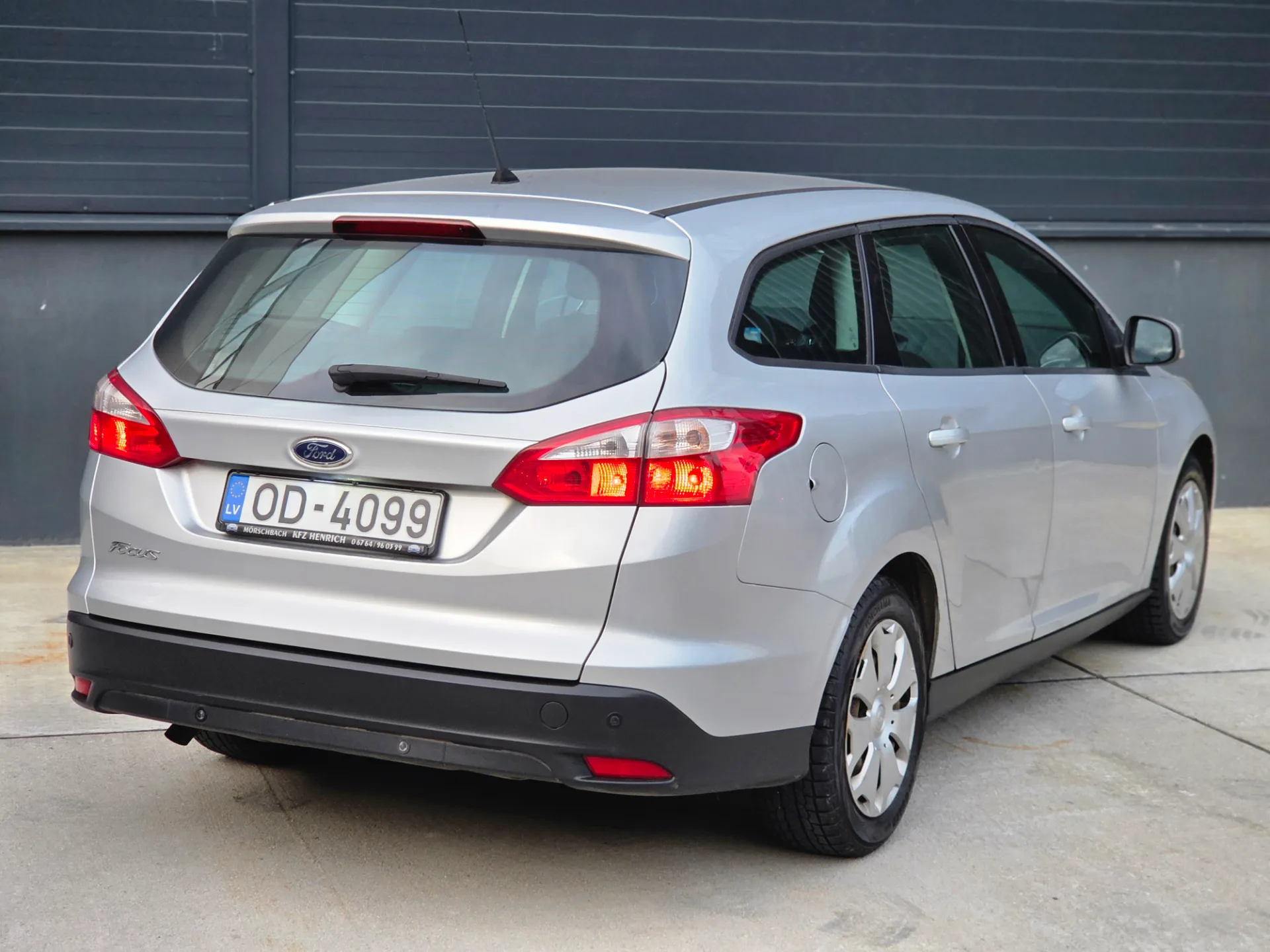 Ford Focus, 2014 — 16