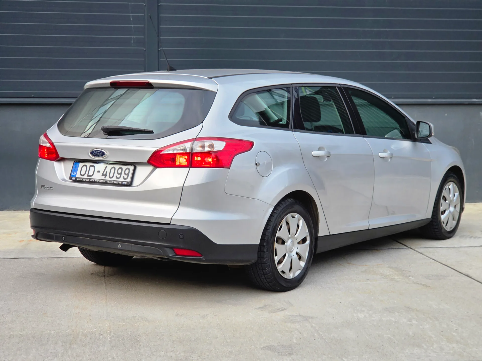 Ford Focus, 2014 — 17