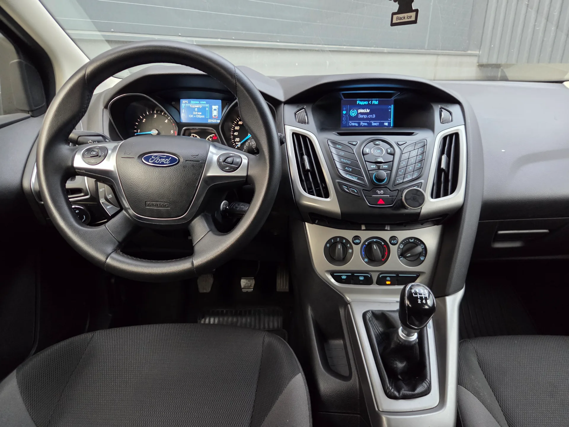 Ford Focus, 2014 — 22