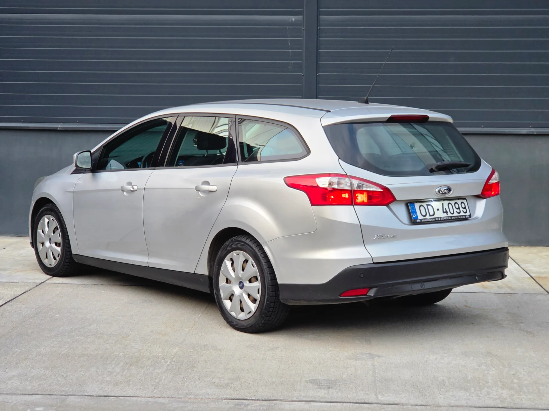 Ford Focus, 2014 — 29