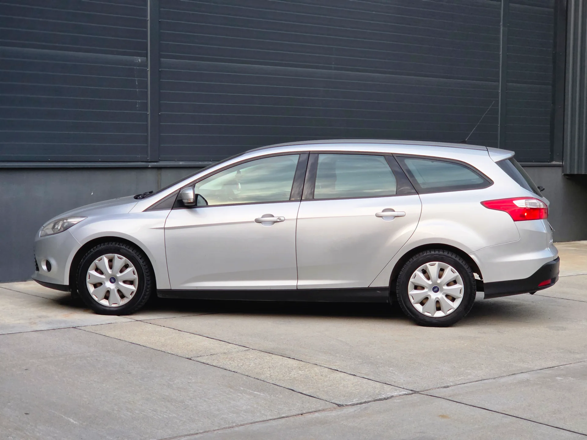 Ford Focus, 2014 — 30