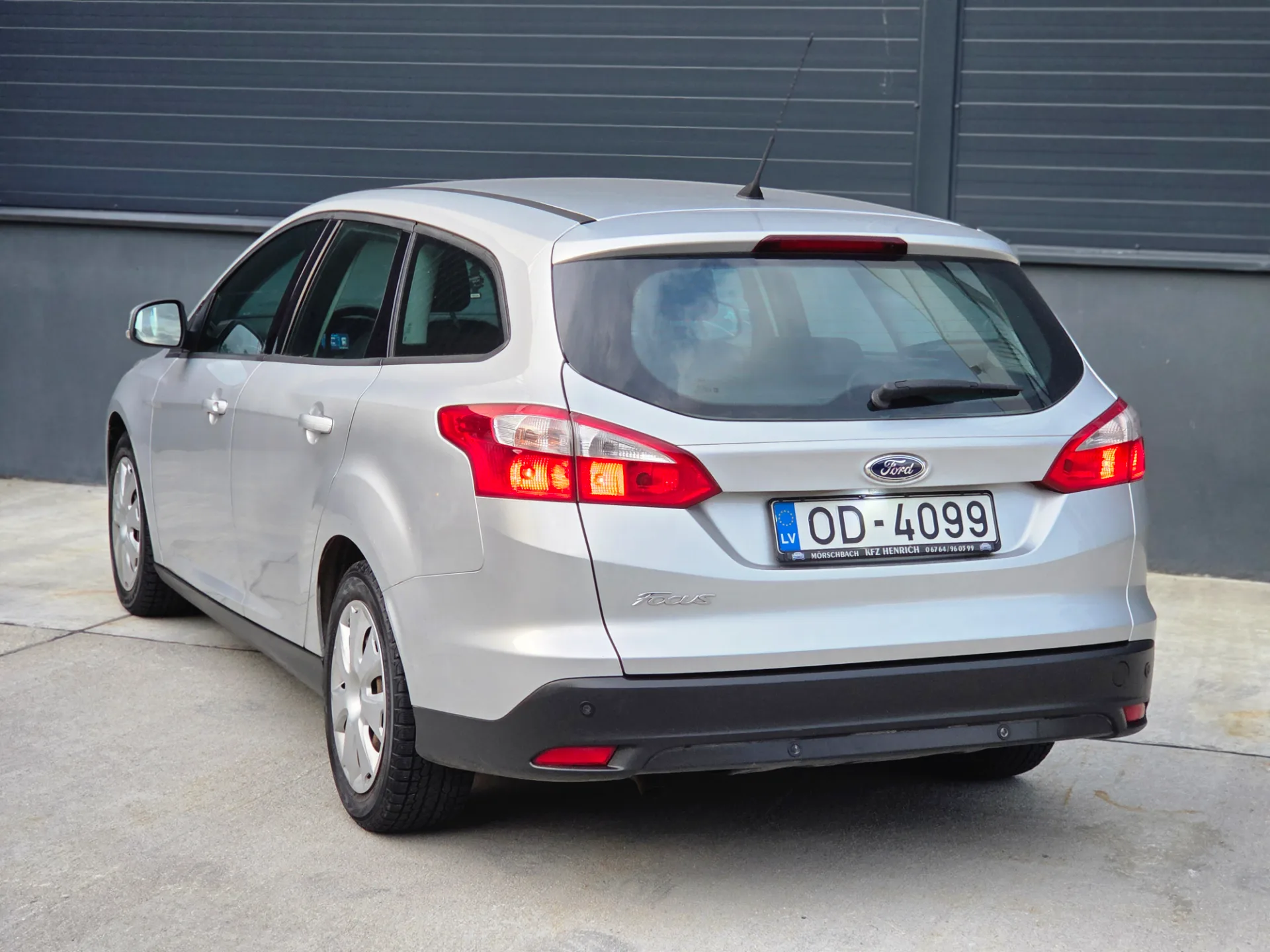 Ford Focus, 2014 — 32