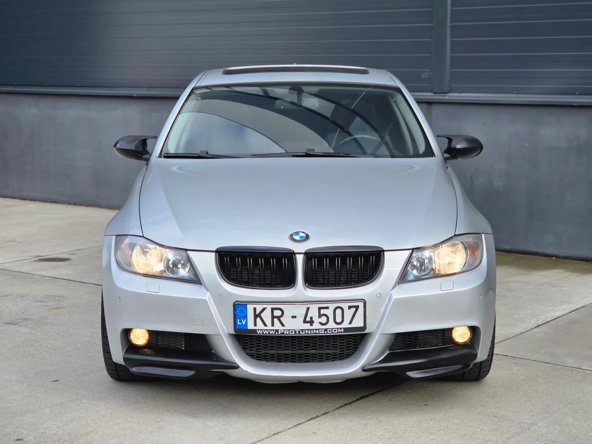 Bmw 320, 2005 — 4