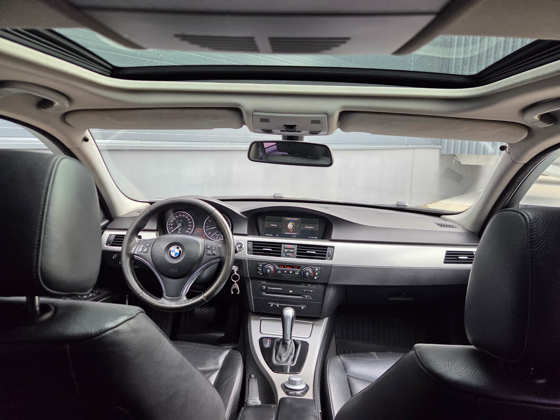Bmw 320, 2005 — 25