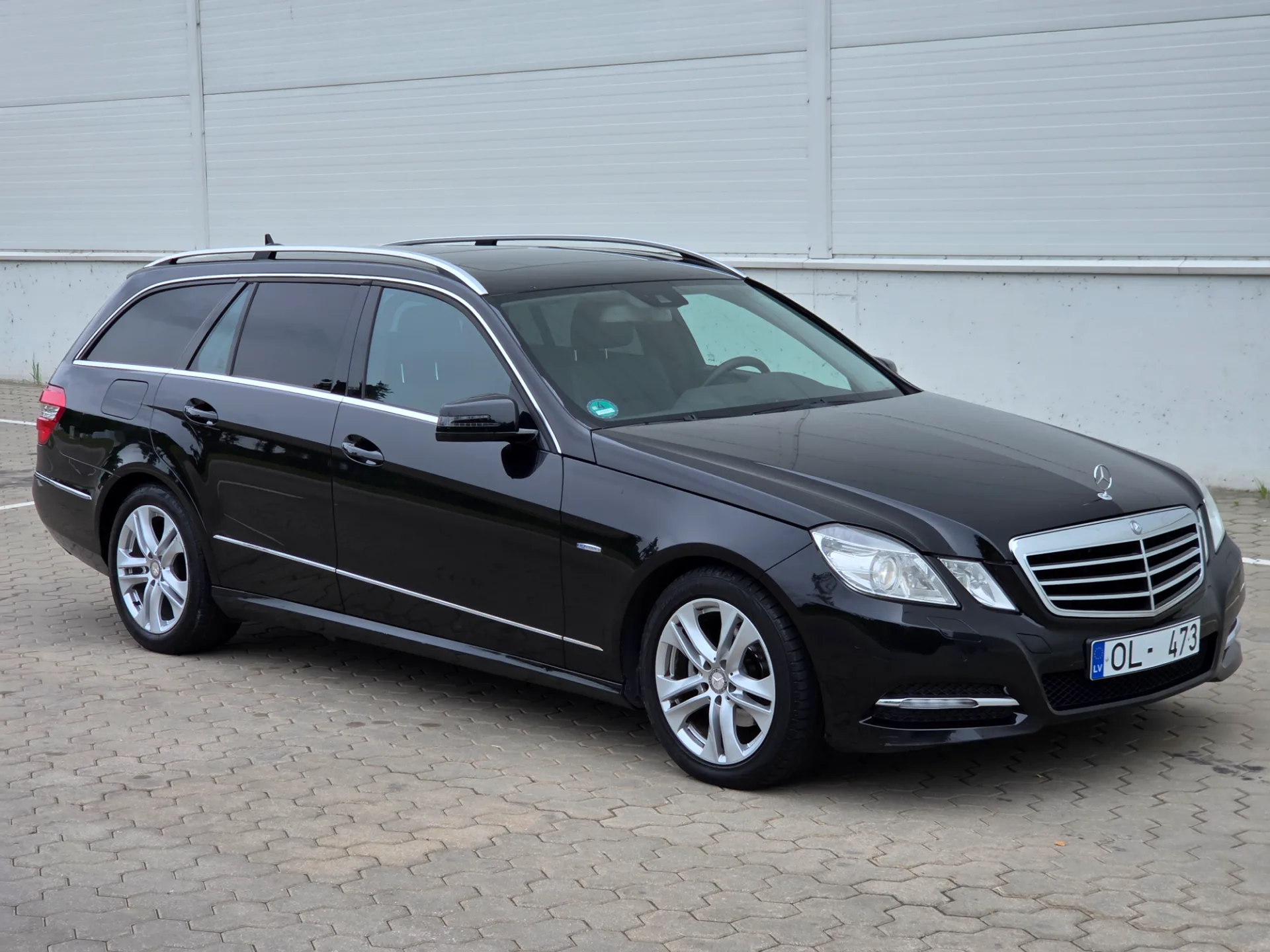 Mercedes-Benz Mercedes E220, 2011 — 8