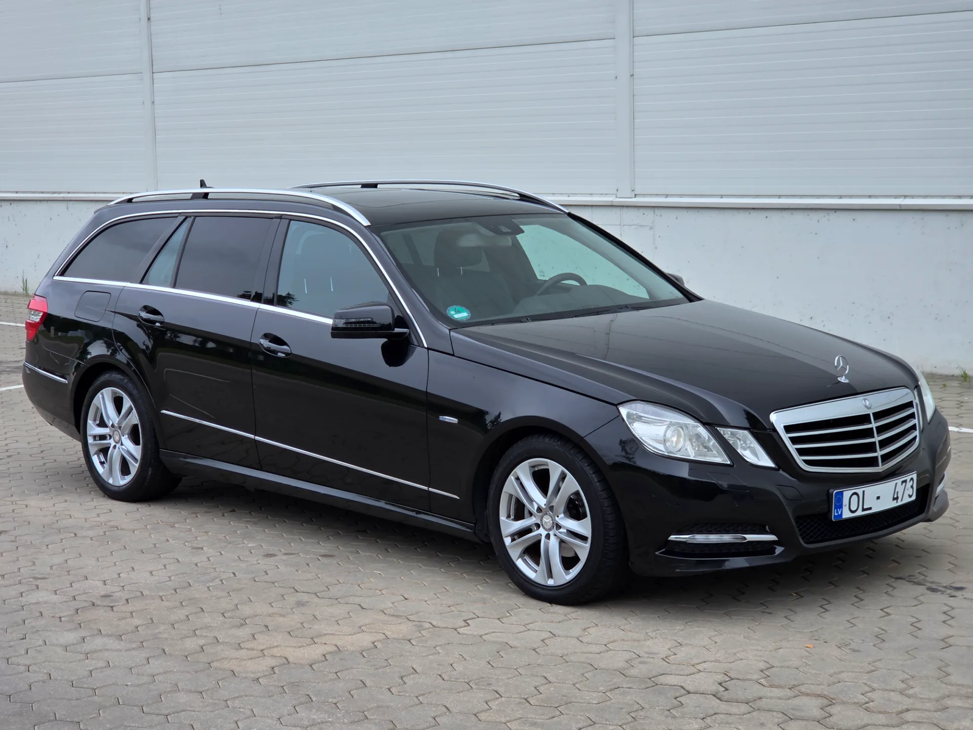 Mercedes-Benz Mercedes E220, 2011 — 9