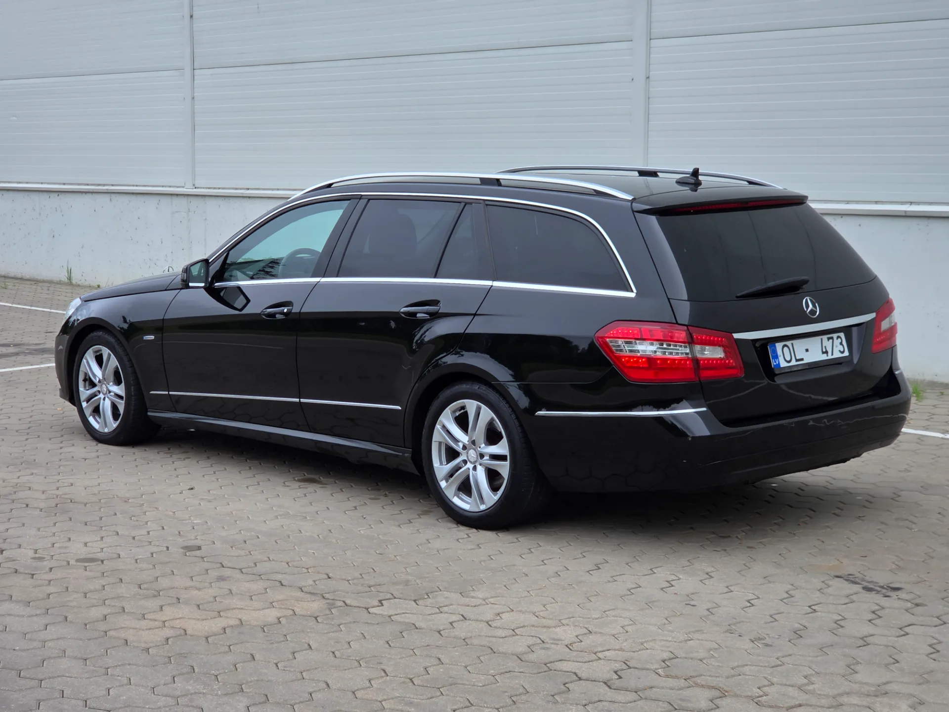 Mercedes-Benz Mercedes E220, 2011 — 13
