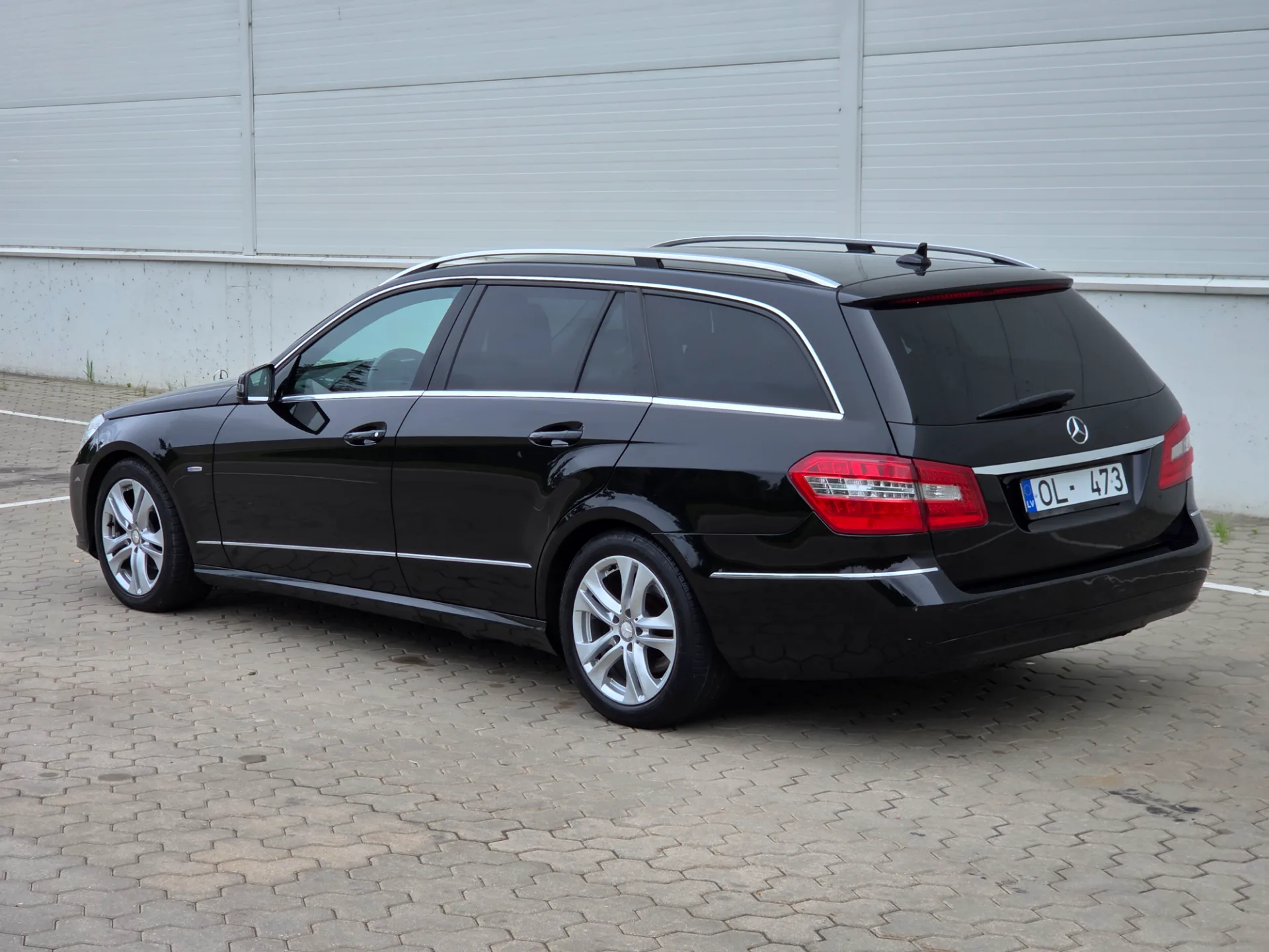 Mercedes-Benz Mercedes E220, 2011 — 14