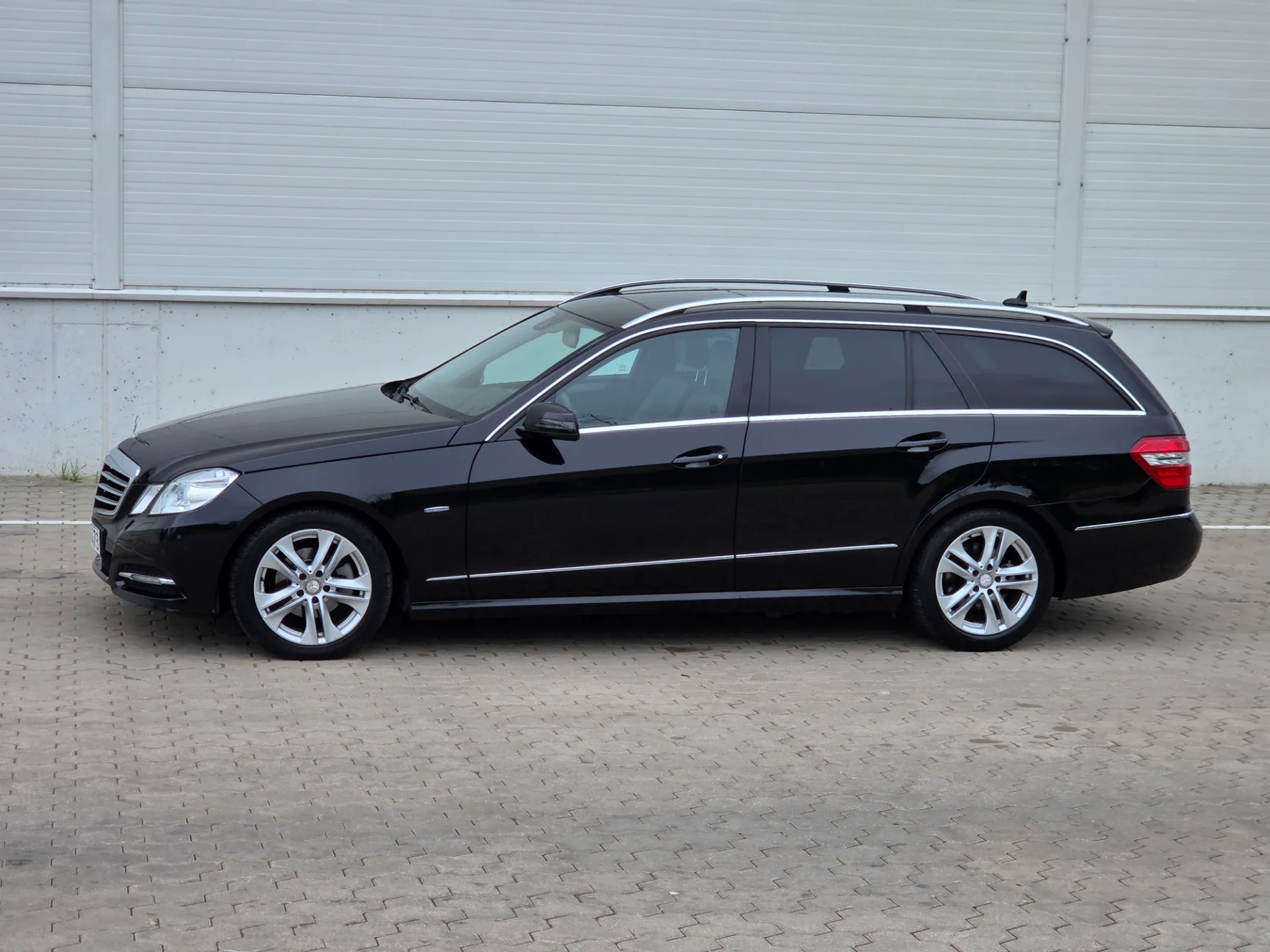 Mercedes-Benz Mercedes E220, 2011 — 15
