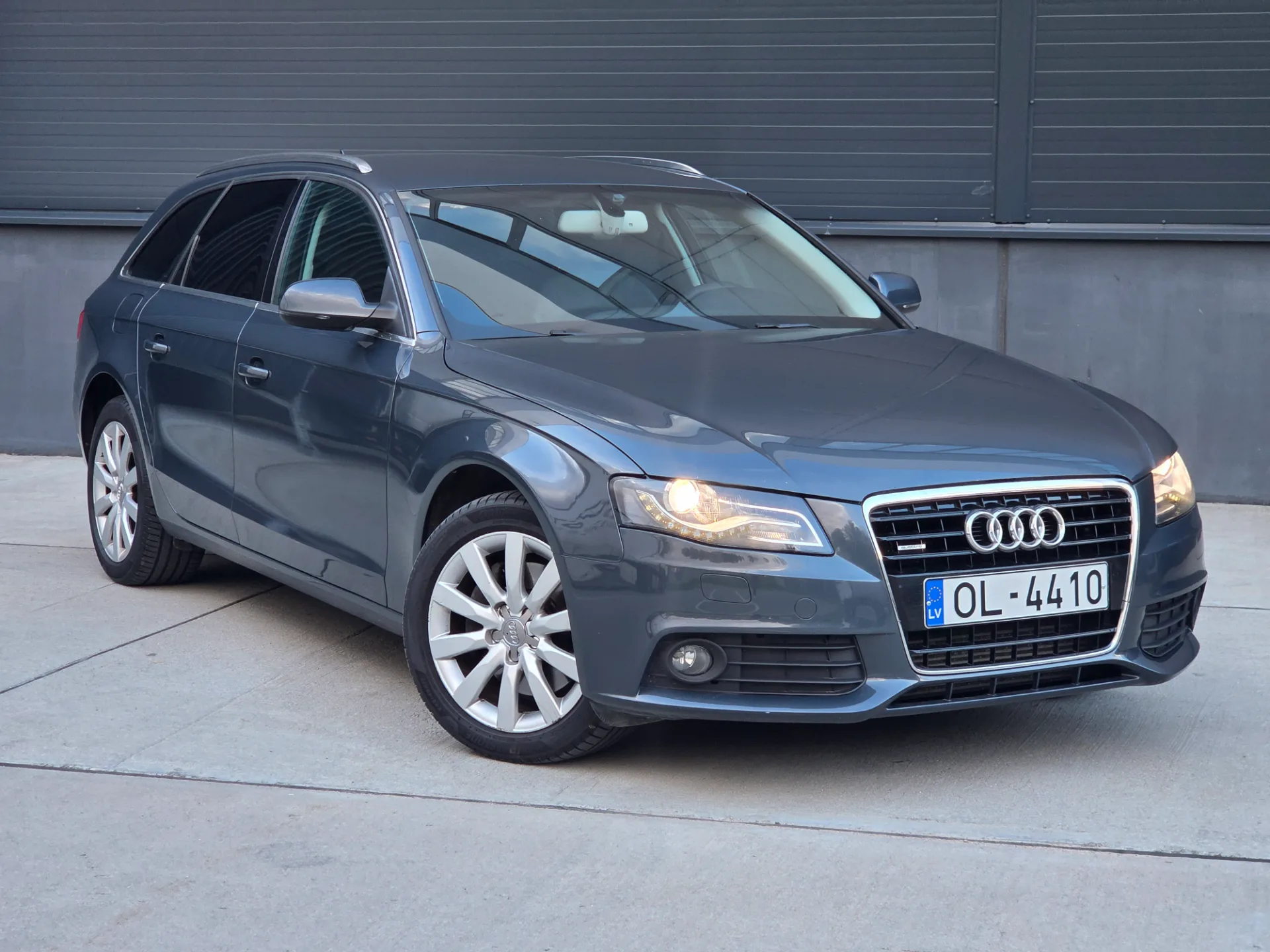 Audi A4, 2010 — 8