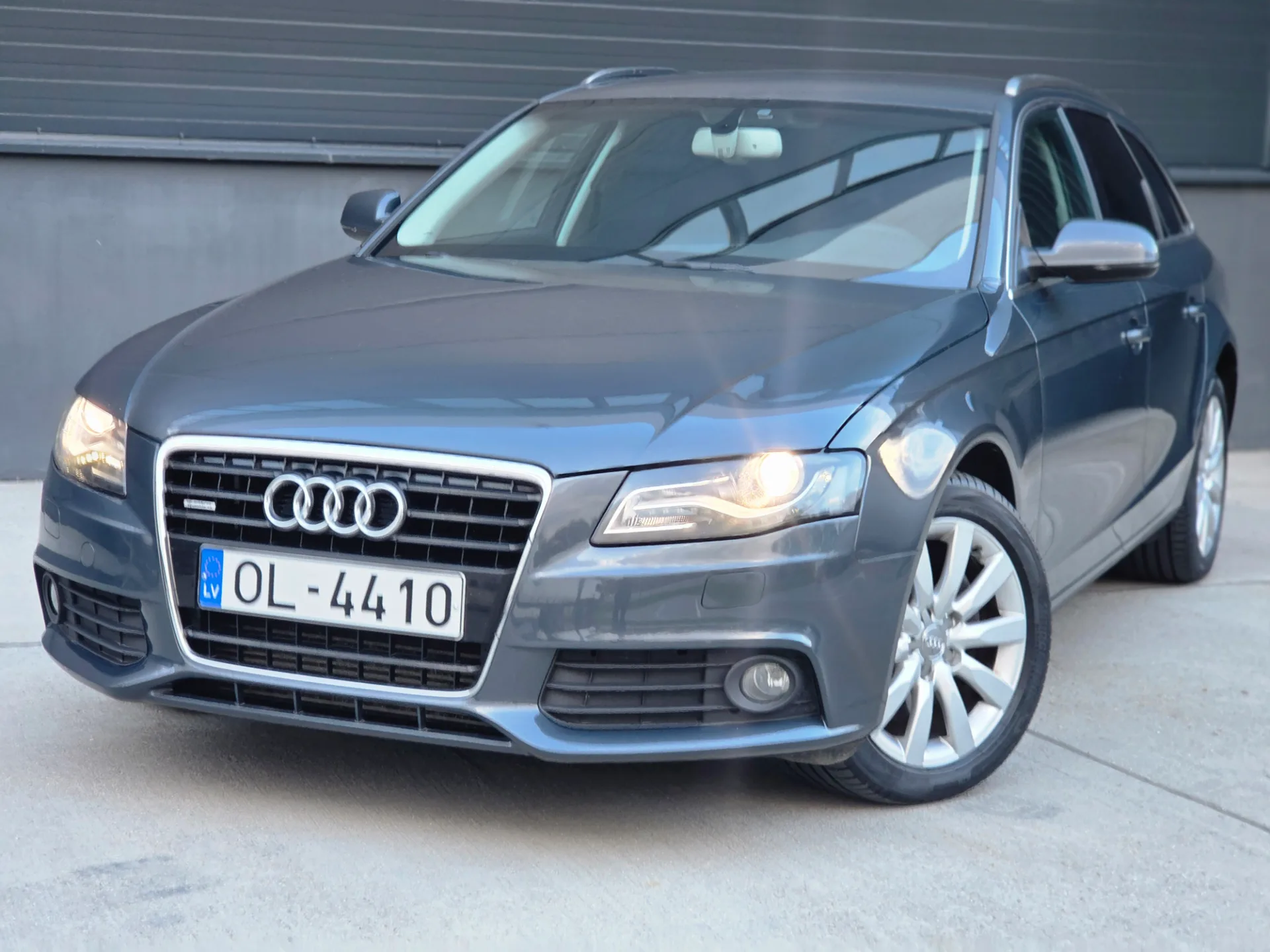 Audi A4, 2010 — 10