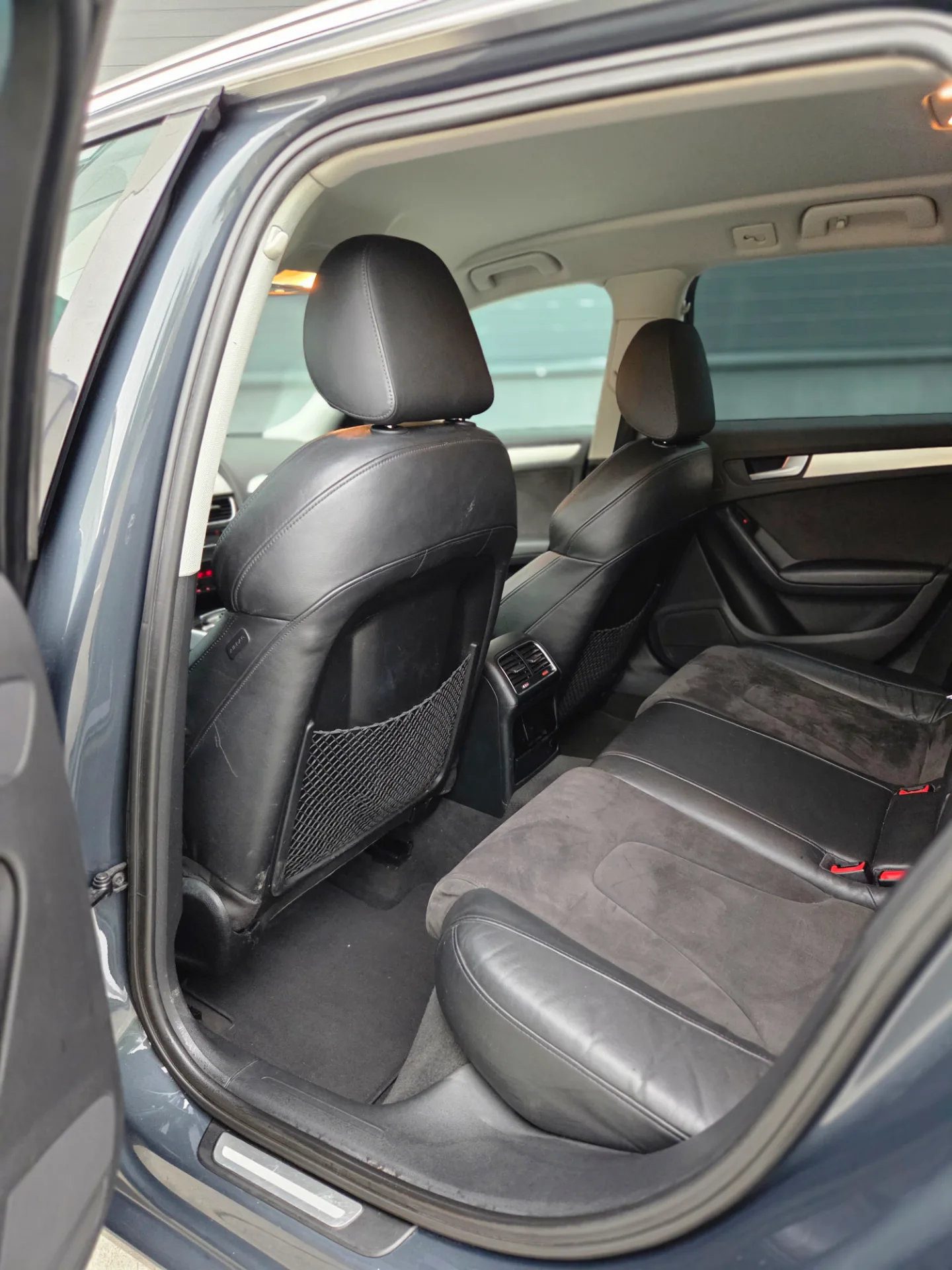 Audi A4, 2010 — 37