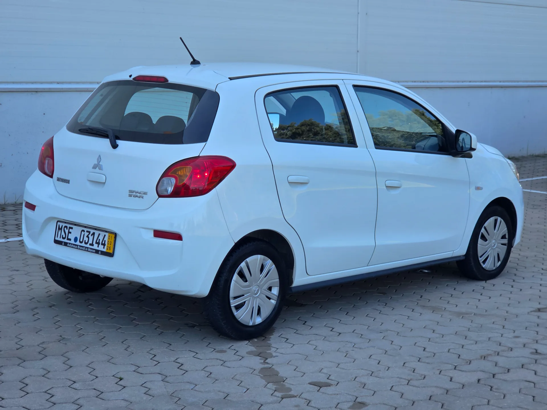 Mitsubishi Space Star, 2018 — 12