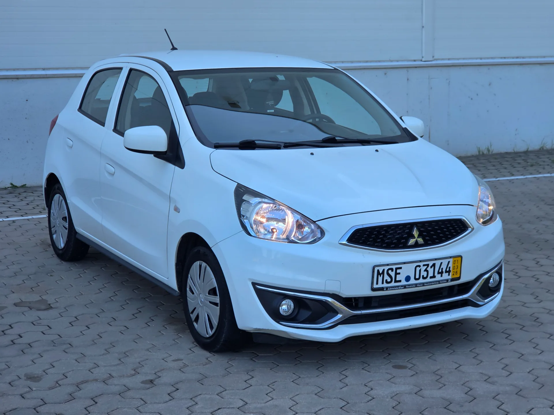 Mitsubishi Space Star, 2018 — 16