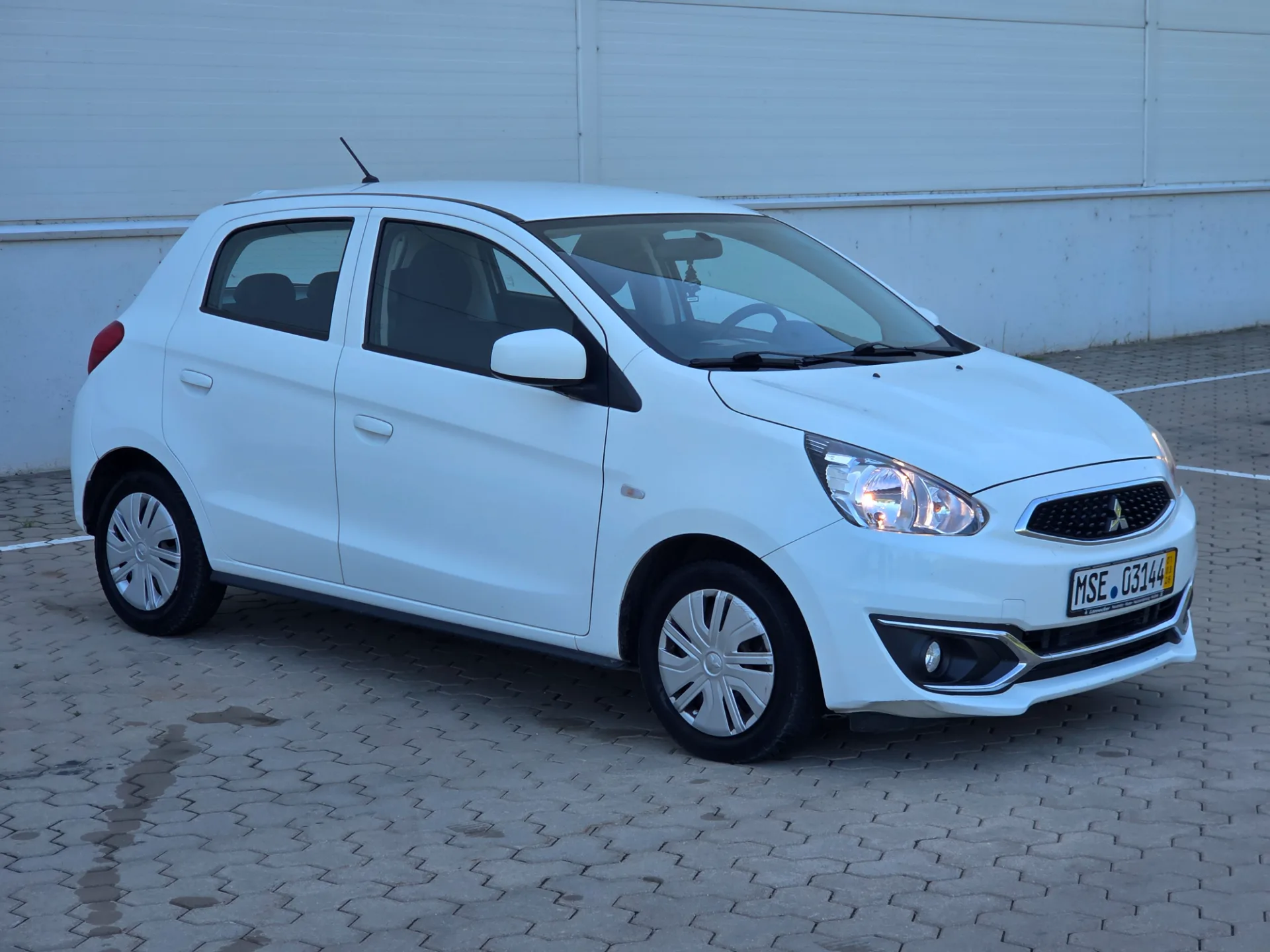Mitsubishi Space Star, 2018 — 17