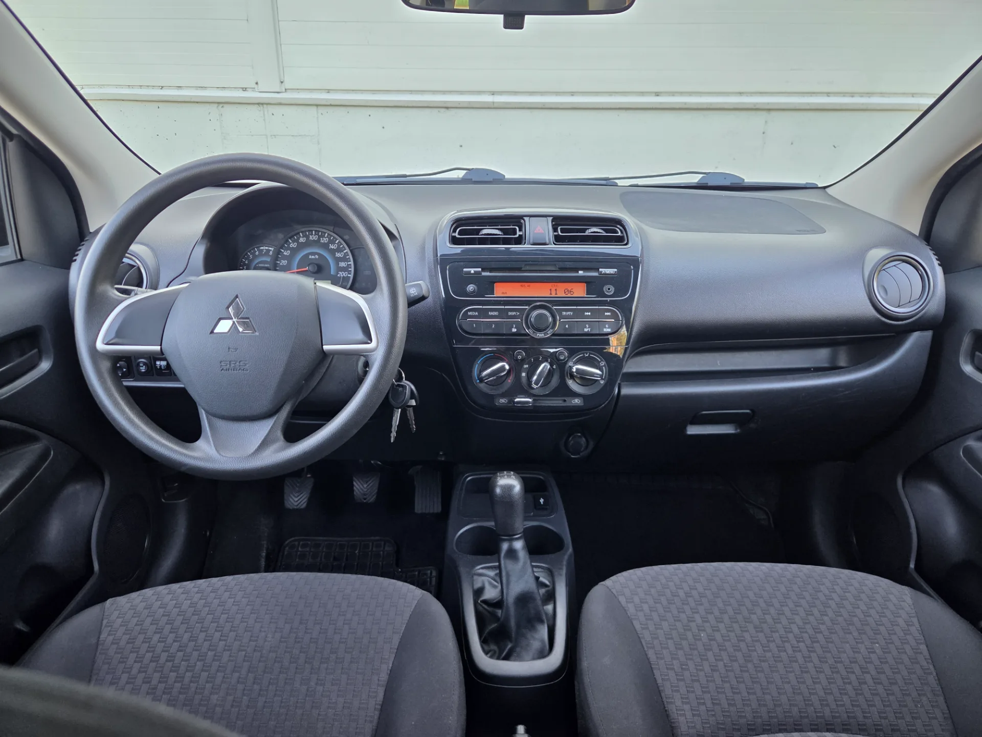 Mitsubishi Space Star, 2018 — 32