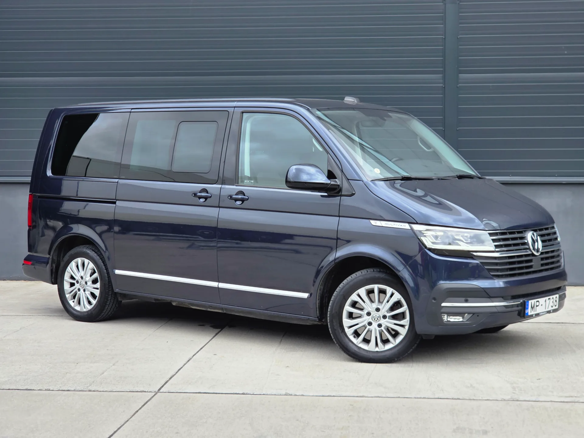 Volkswagen Multivan, 2020 — 11