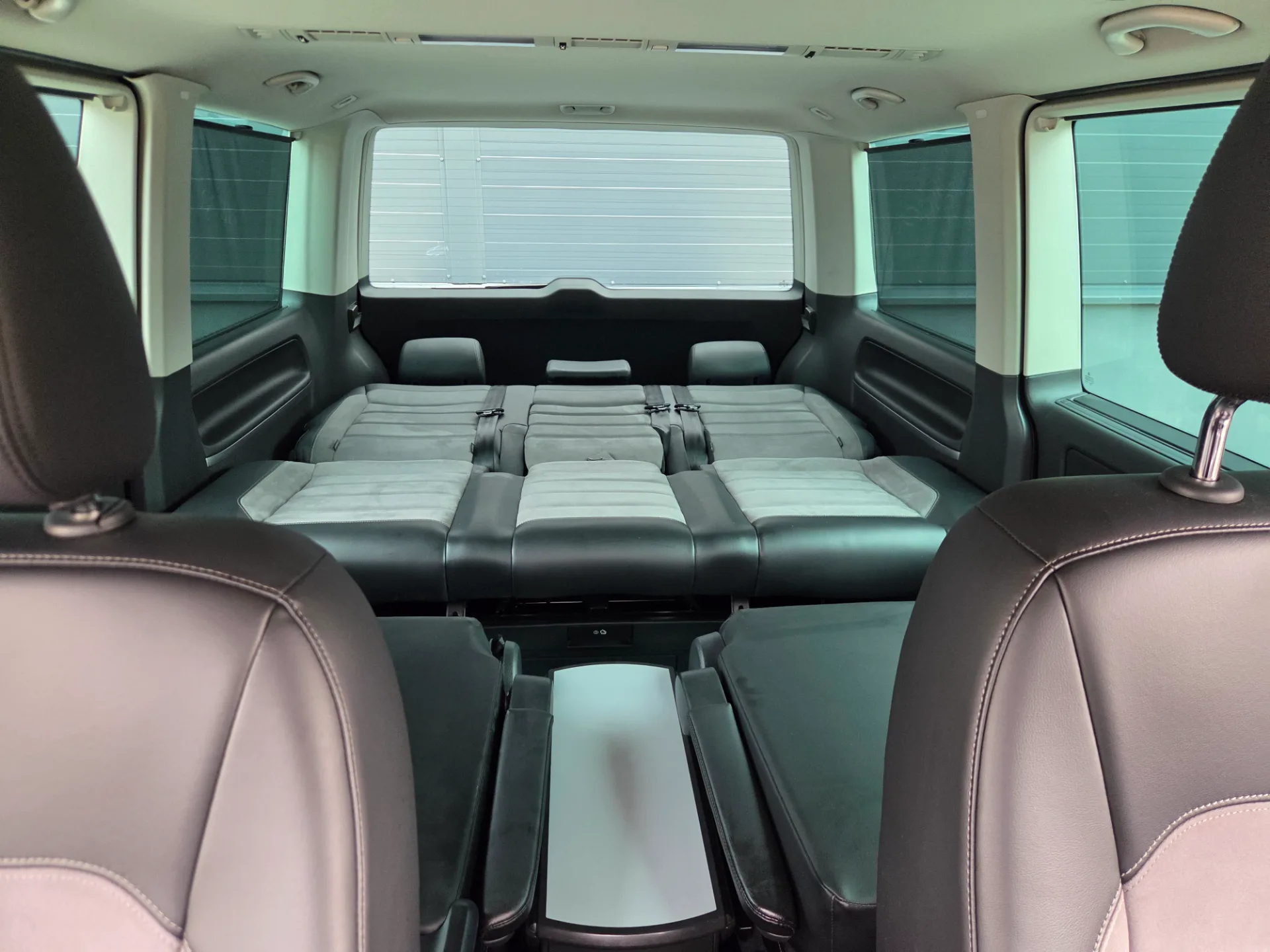 Volkswagen Multivan, 2020 — 19