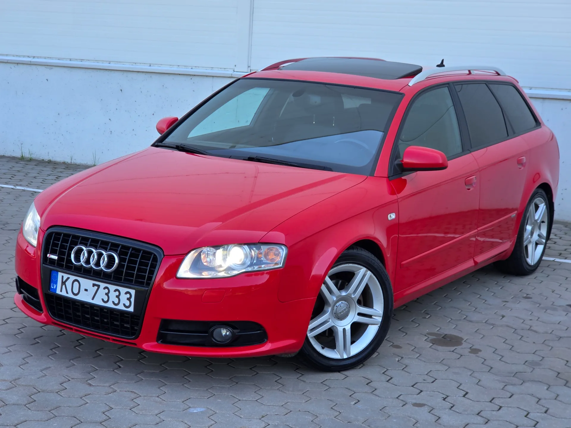 AUDI A4, 2006 — 13