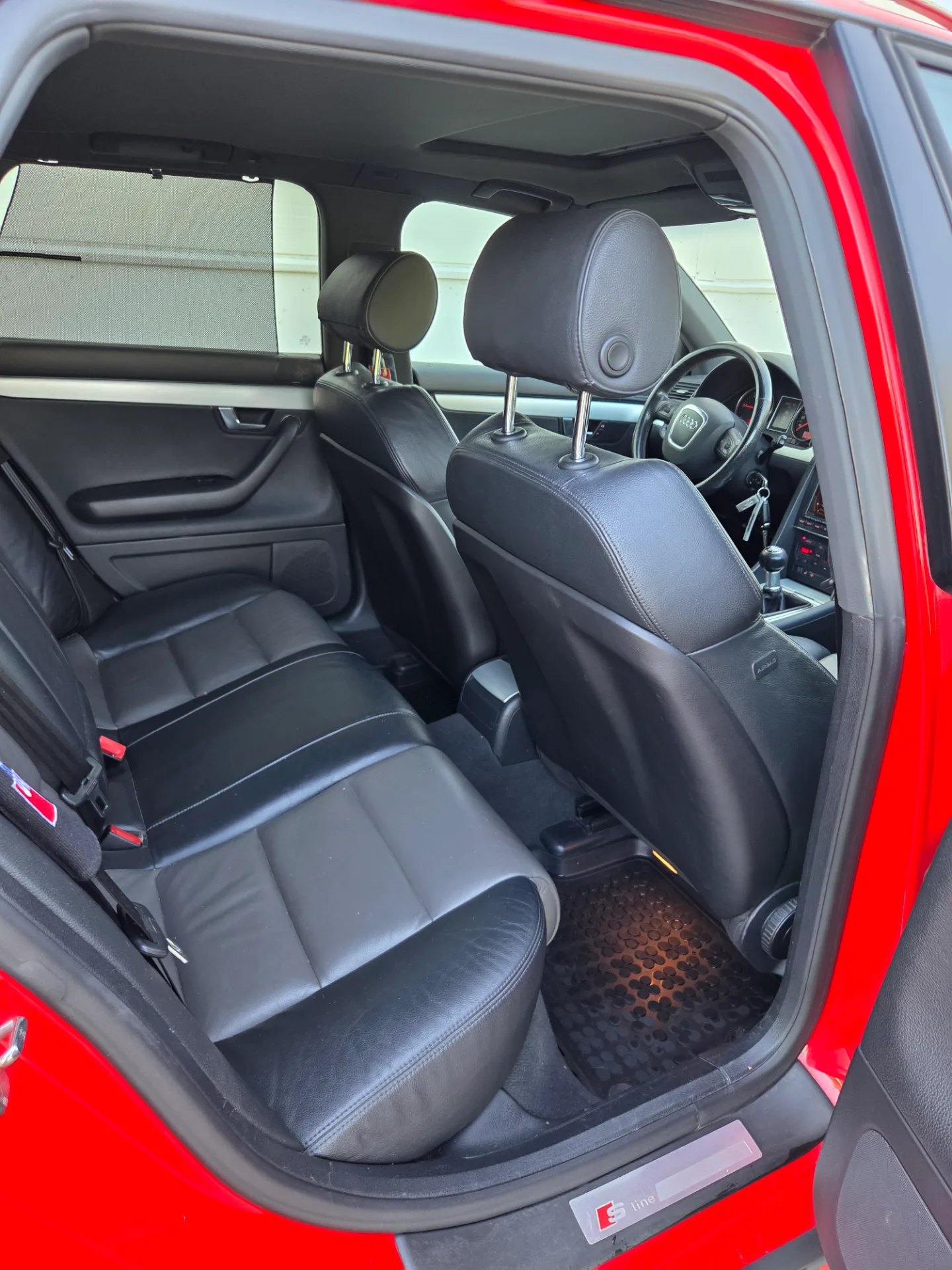 AUDI A4, 2006 — 40