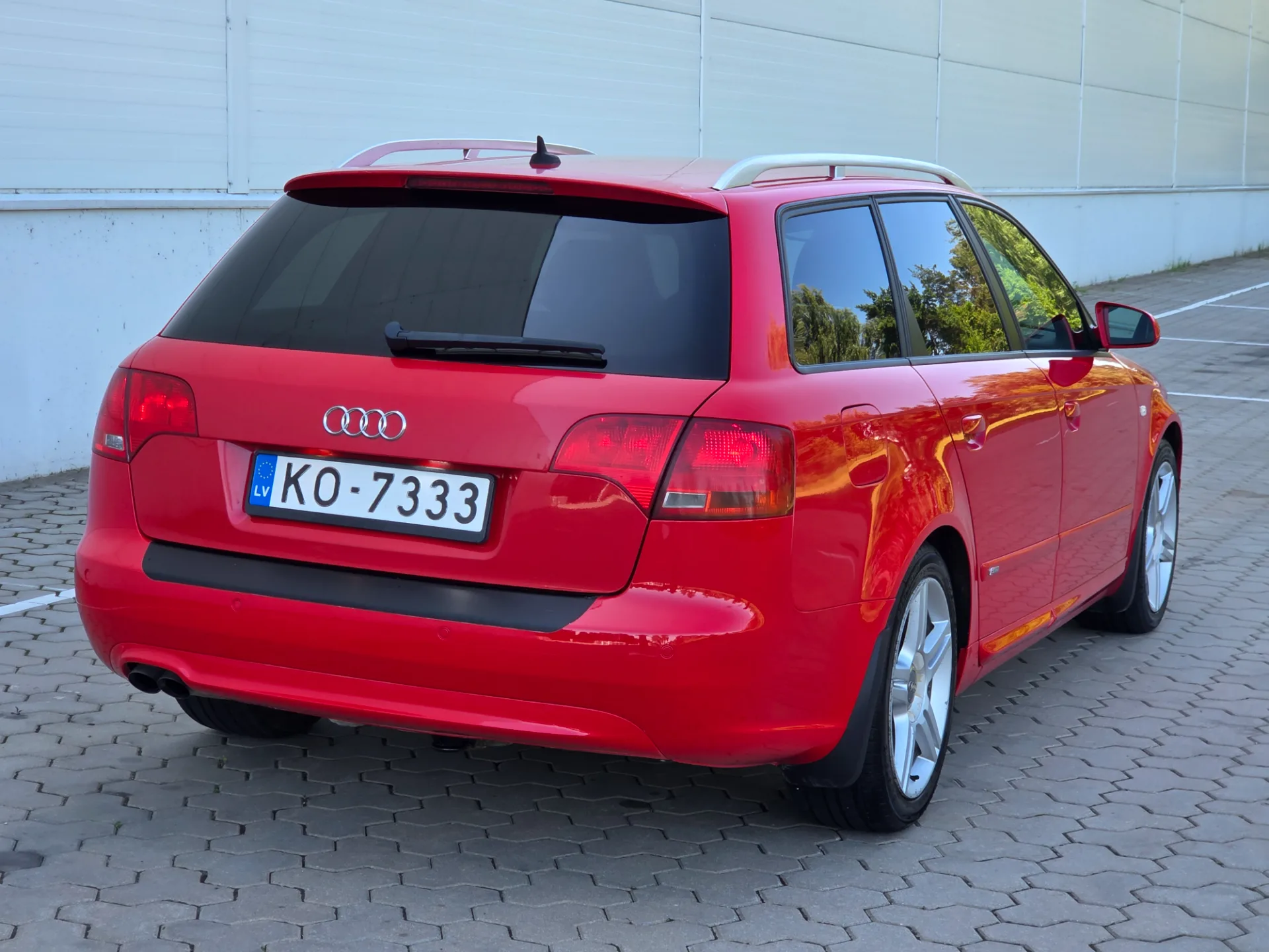 AUDI A4, 2006 — 44