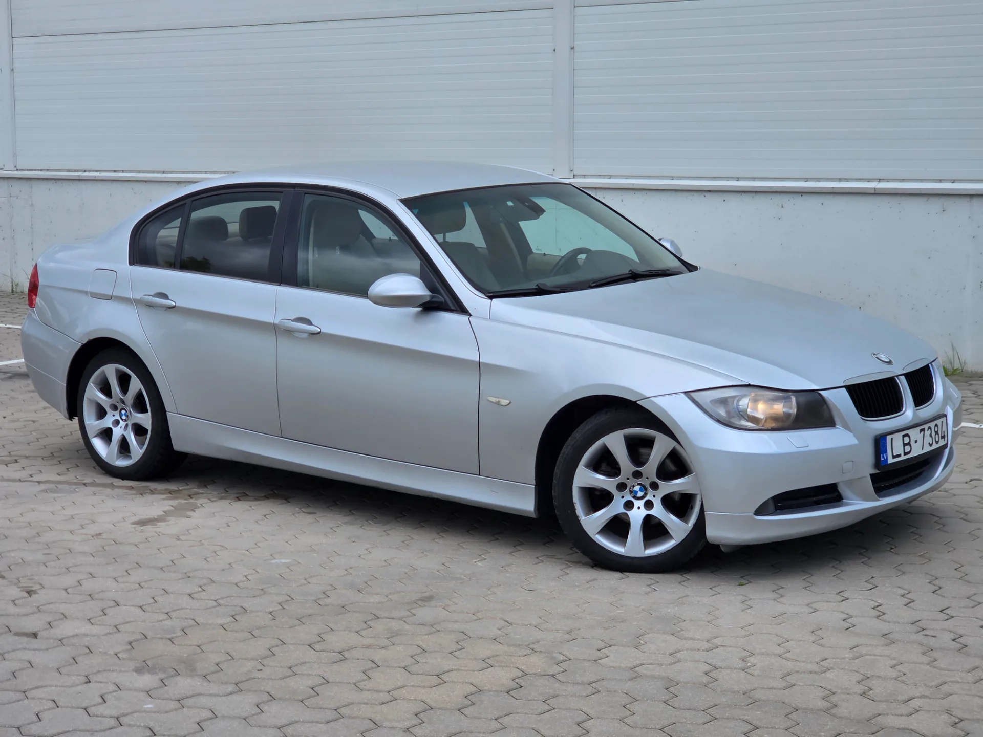 BMW 320, 2006 — 4