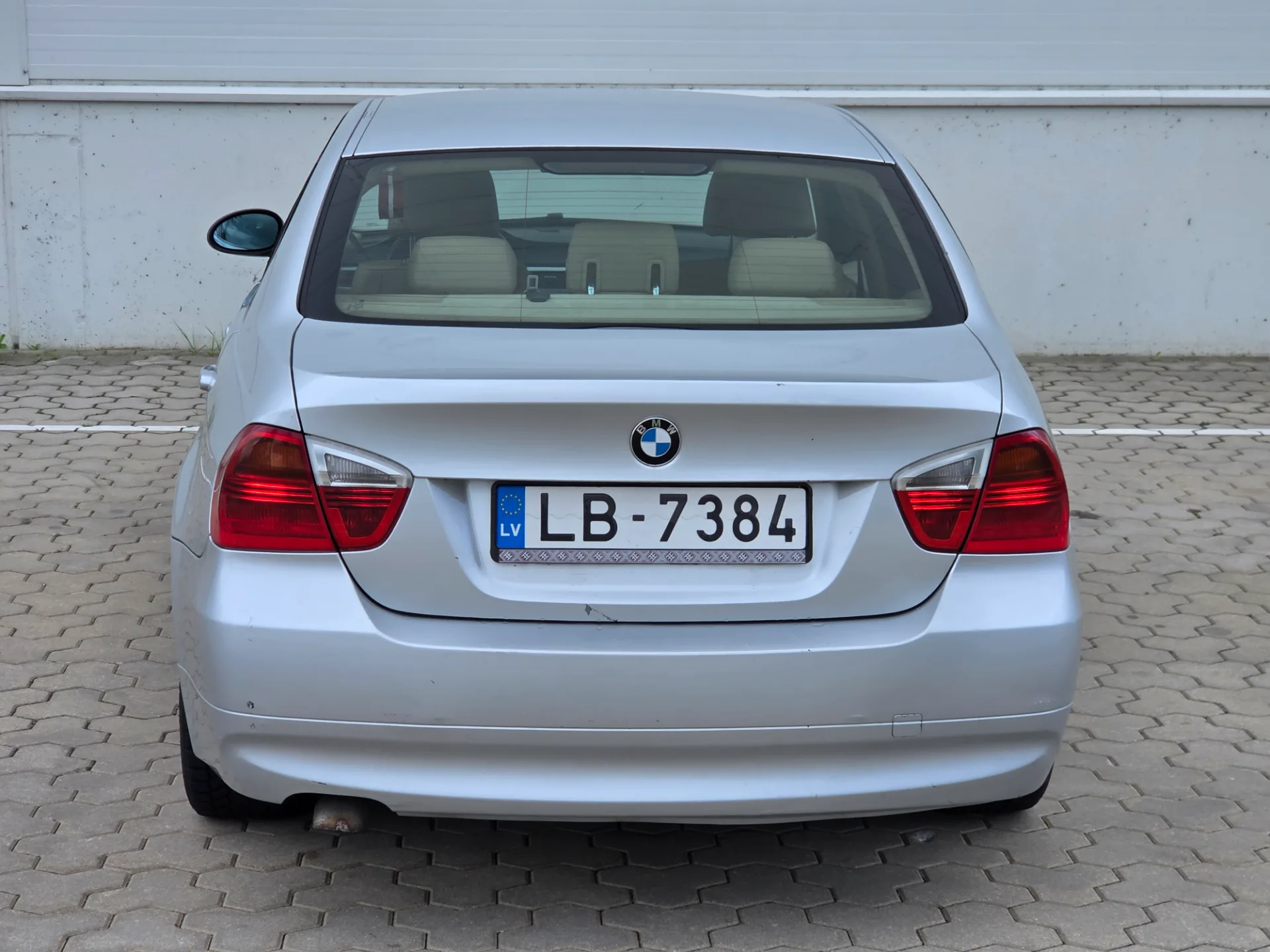 BMW 320, 2006 — 10