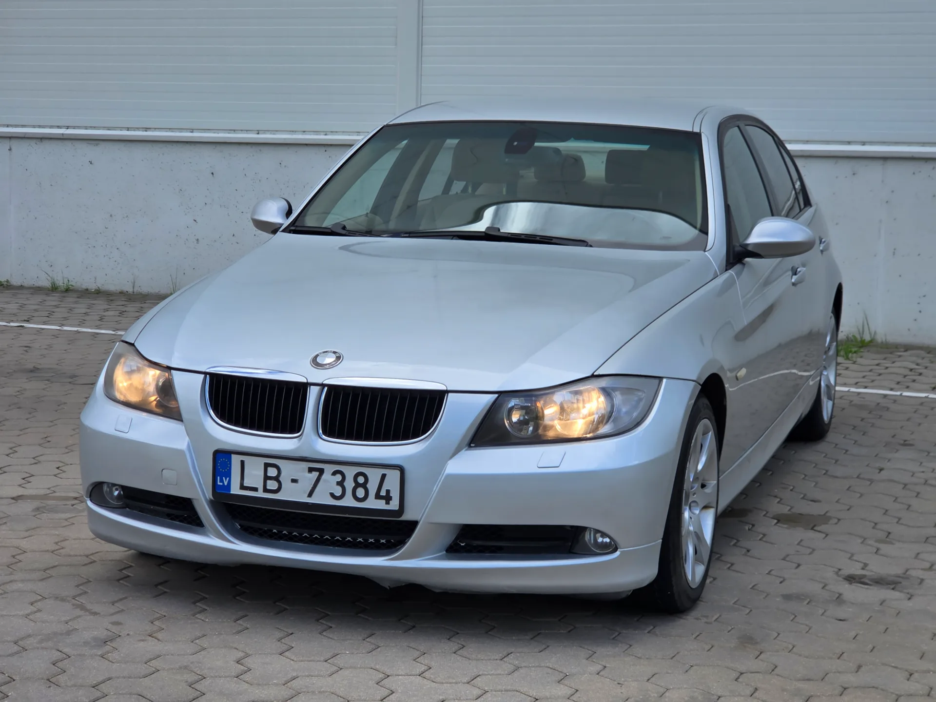 BMW 320, 2006 — 14
