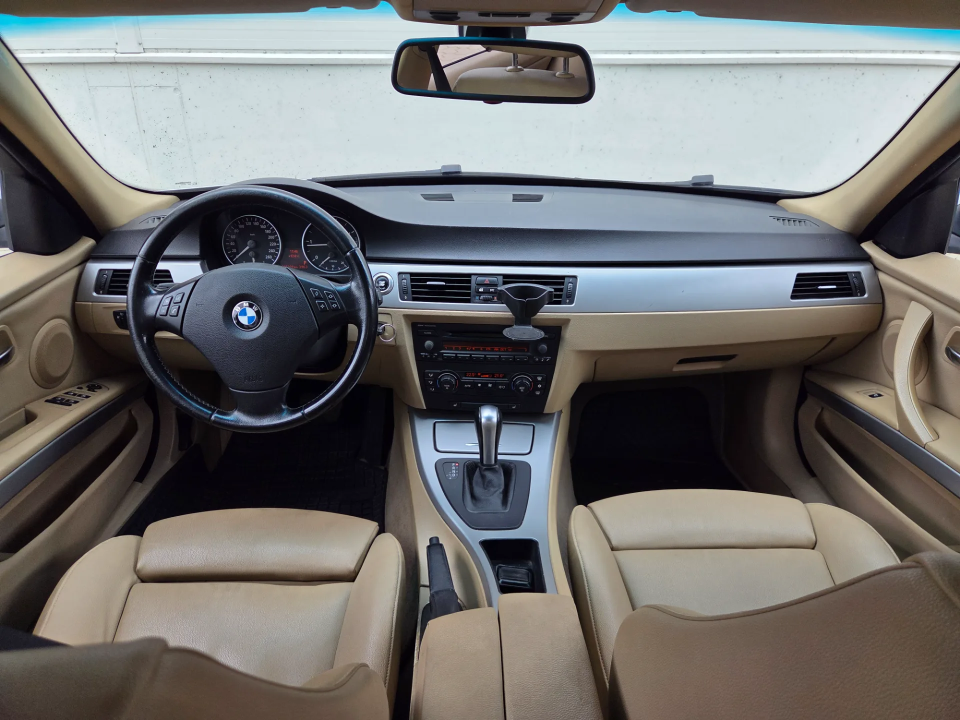 BMW 320, 2006 — 22