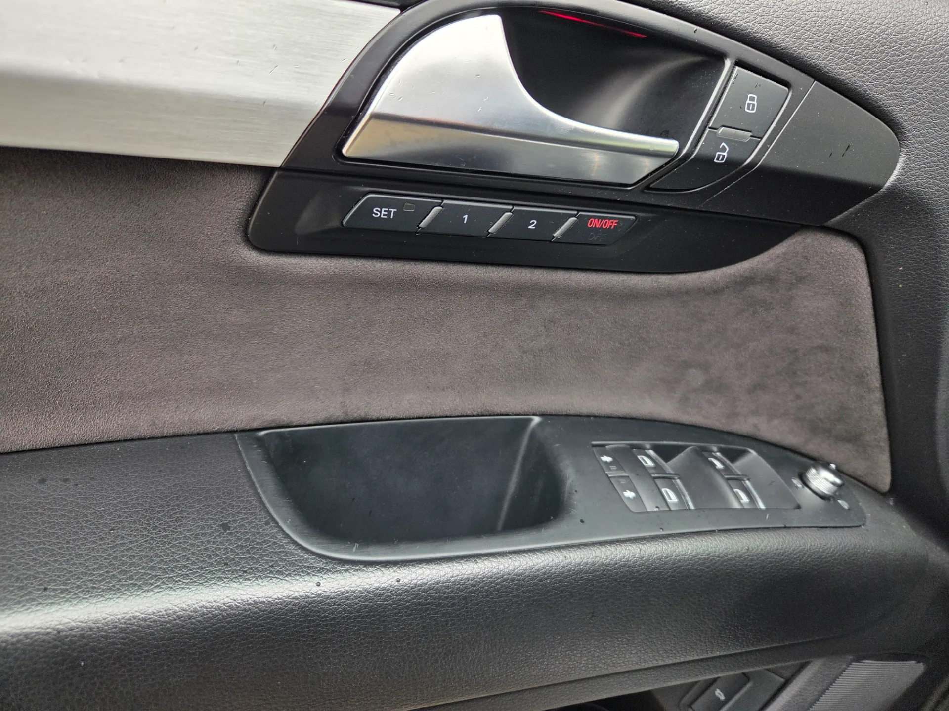 AUDI Q7, 2012 — 31