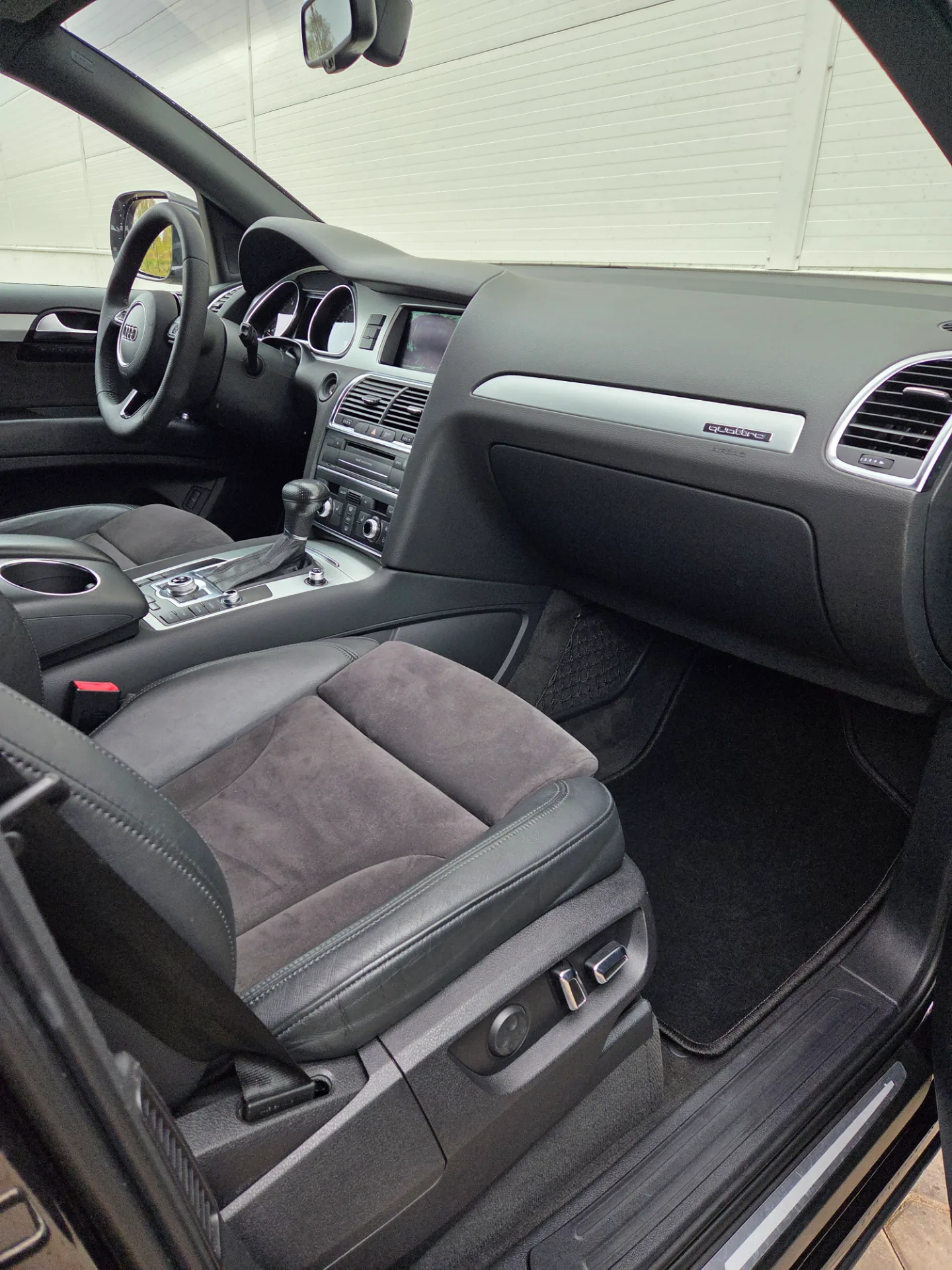 AUDI Q7, 2012 — 41