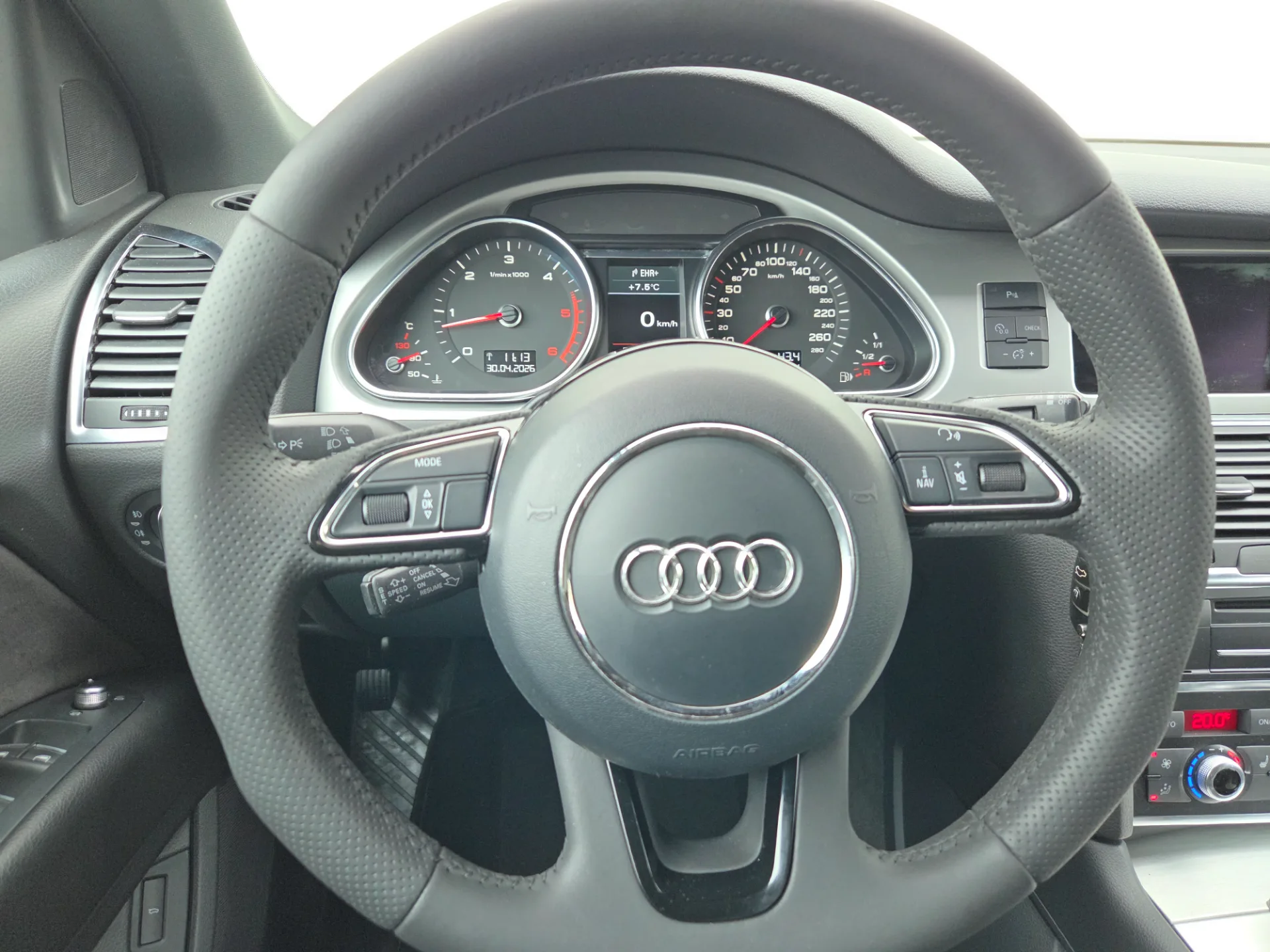 AUDI Q7, 2012 — 48