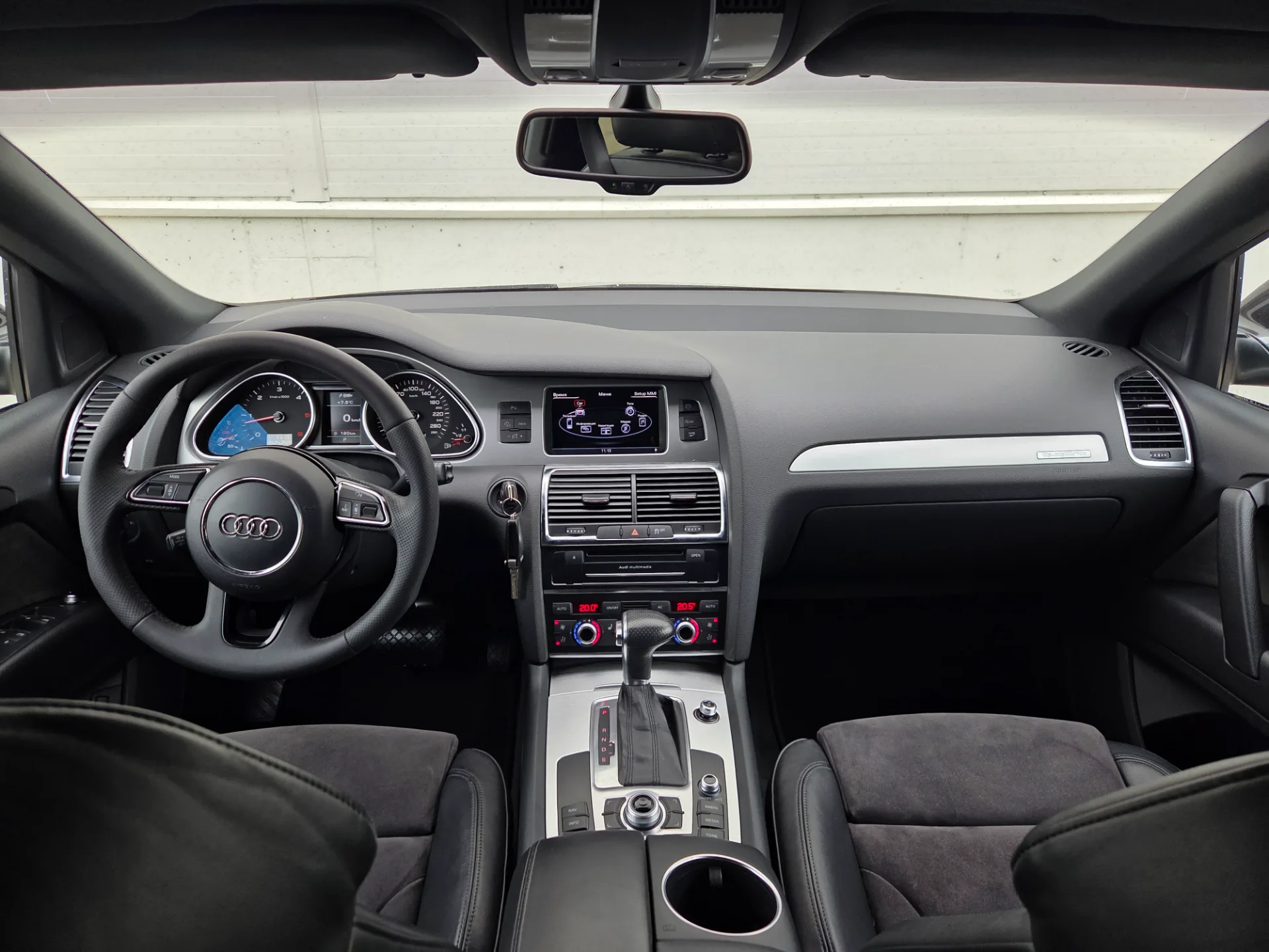 AUDI Q7, 2012 — 49