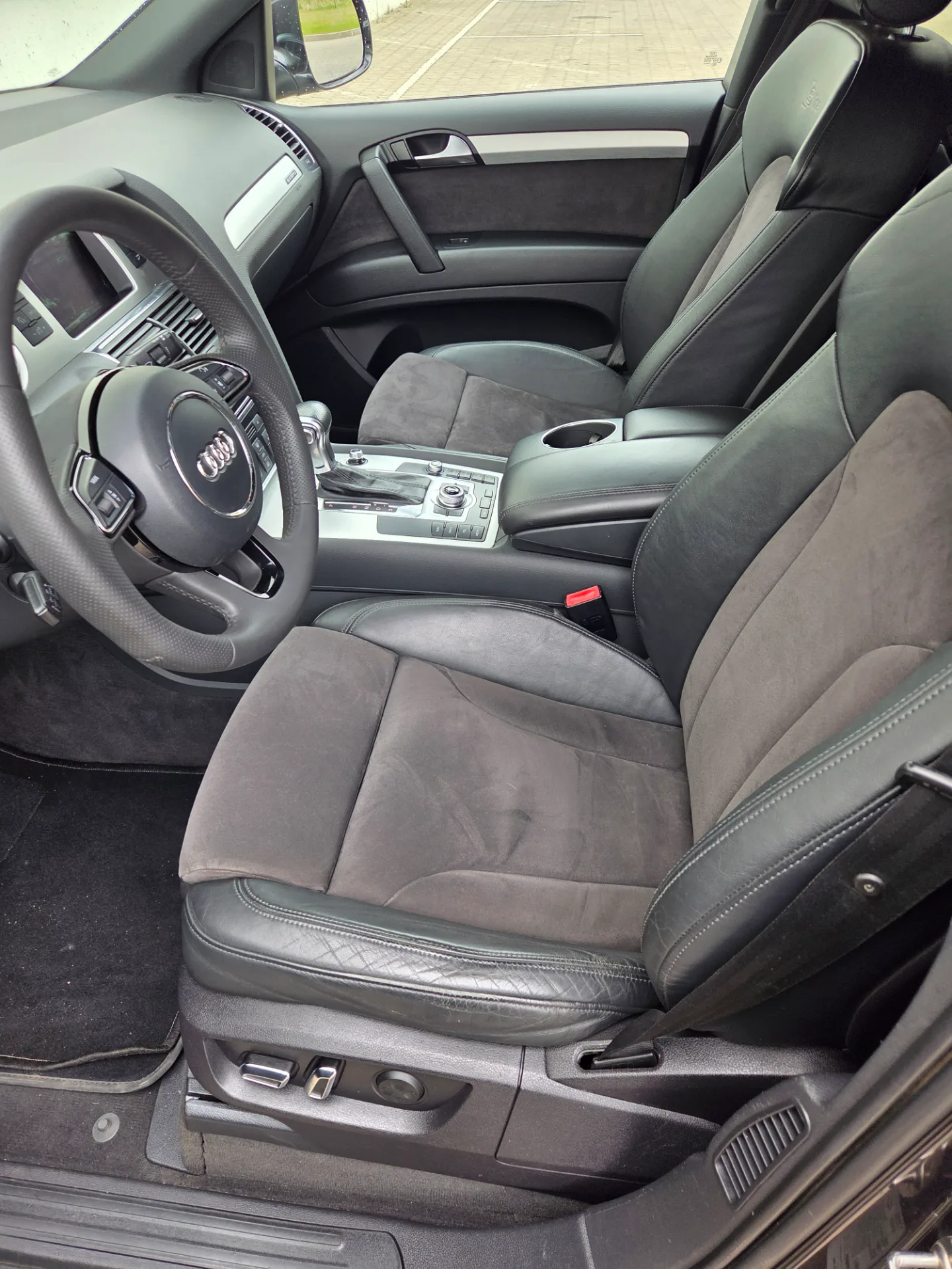 AUDI Q7, 2012 — 52