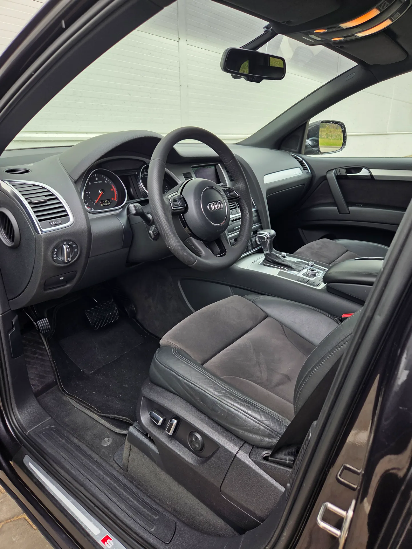 AUDI Q7, 2012 — 53