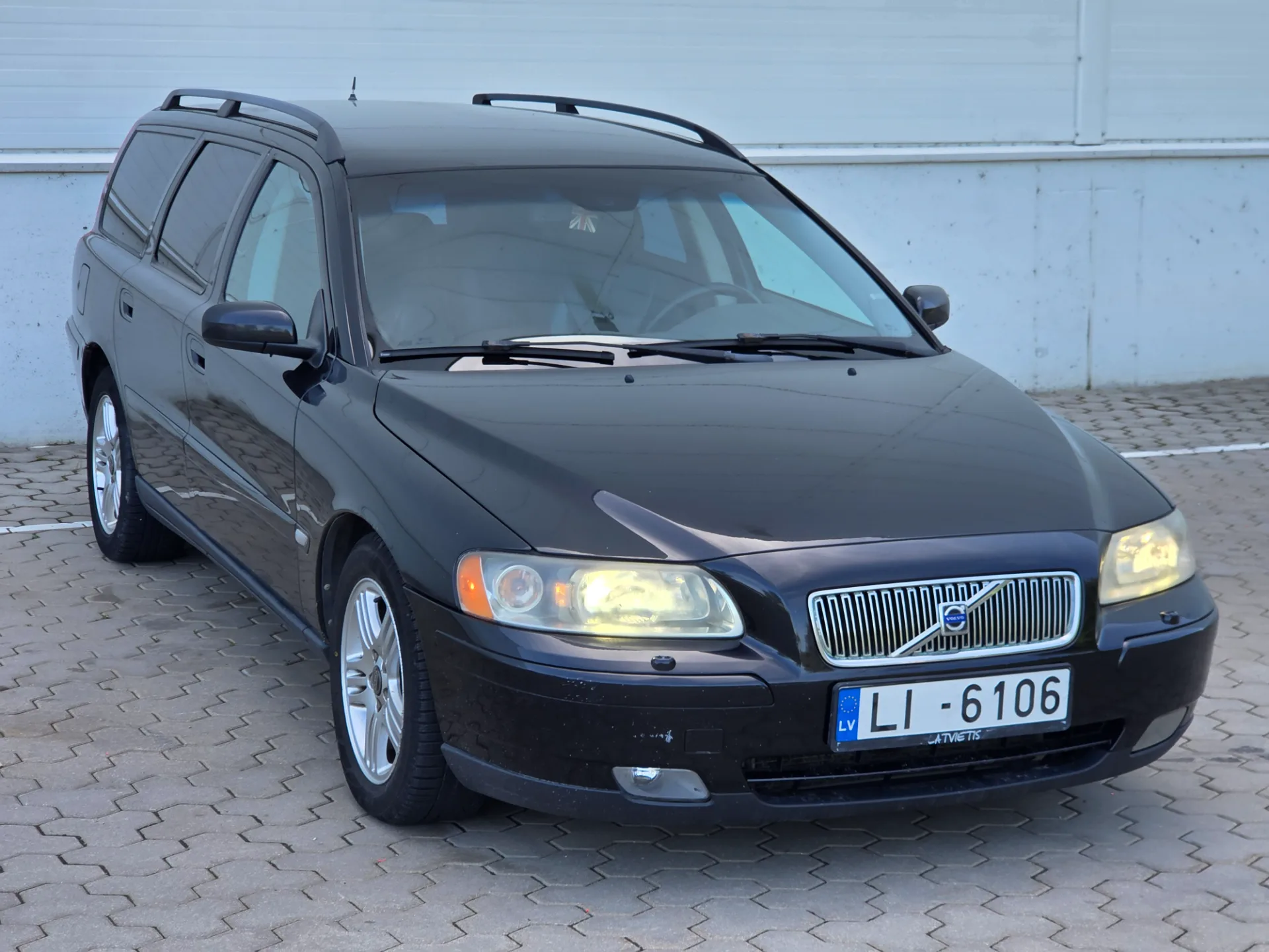 Volvo V70, 2005