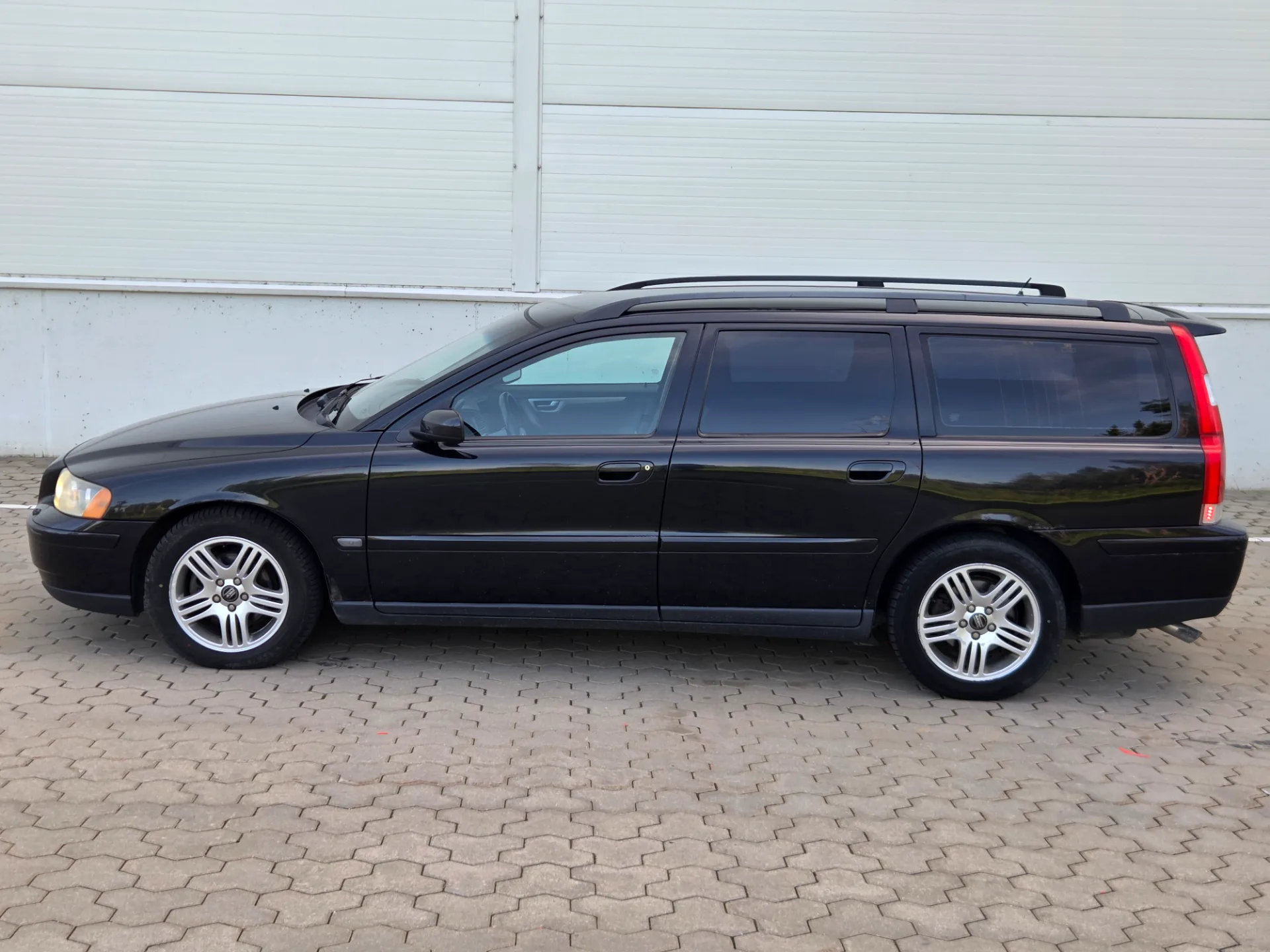 Volvo V70, 2005 — 12