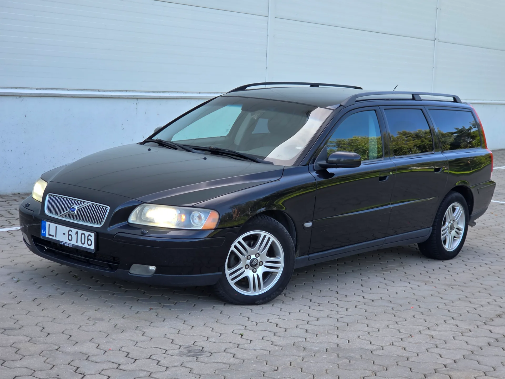 Volvo V70, 2005 — 13