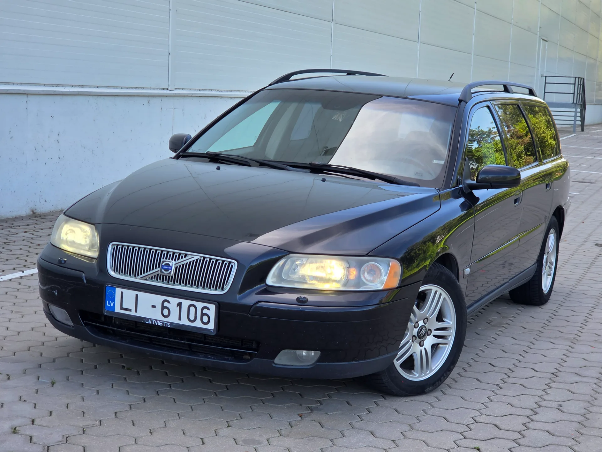 Volvo V70, 2005 — 16