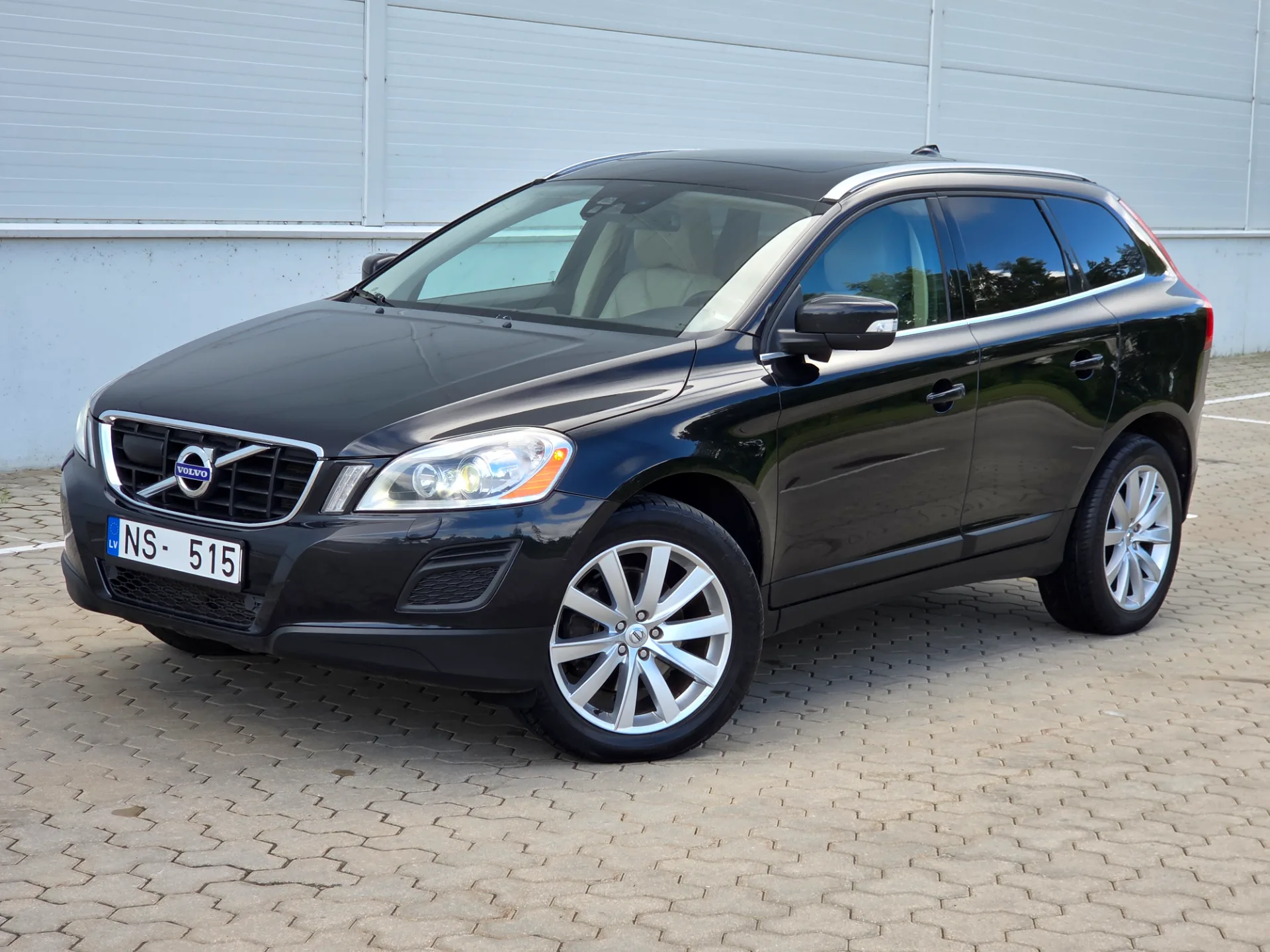VOLVO XC60, 2011 — 5