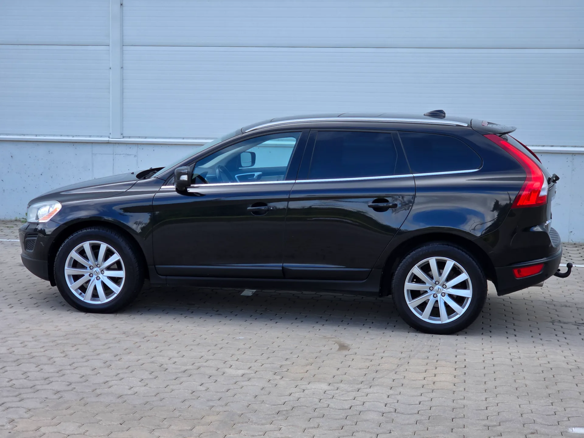 VOLVO XC60, 2011 — 8