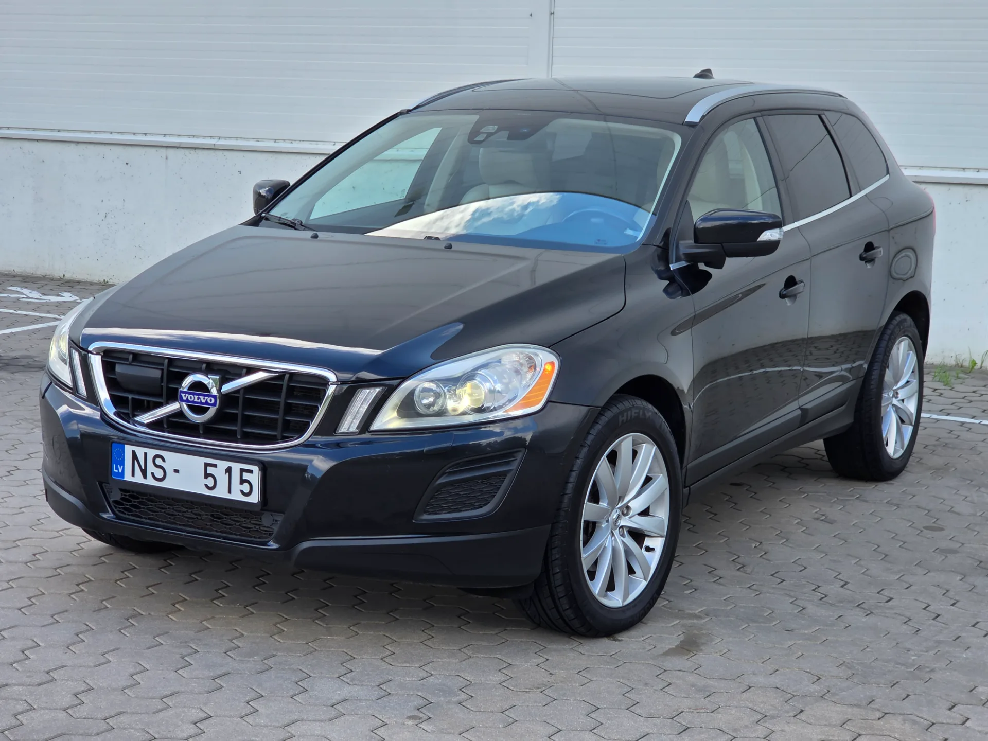 VOLVO XC60, 2011 — 11